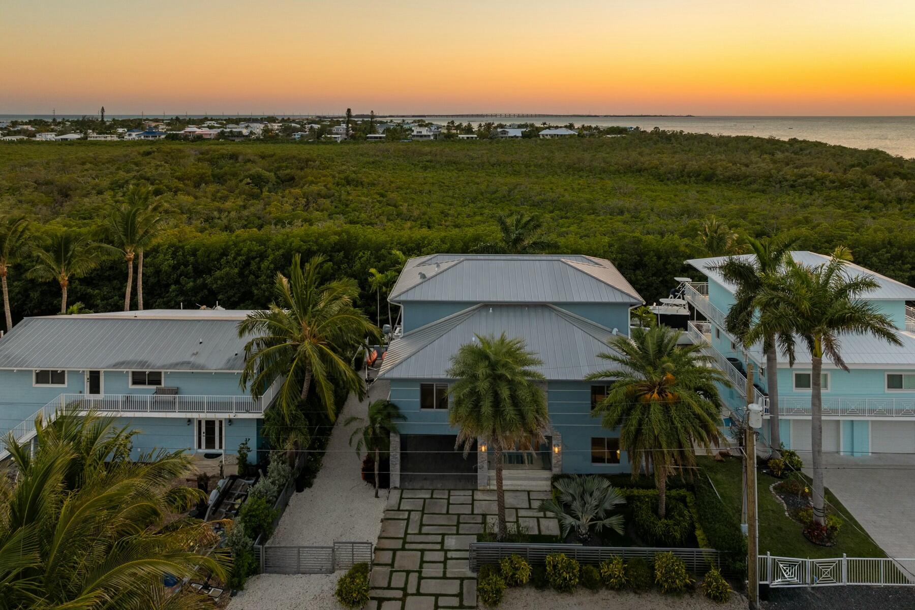 172 Venetian Drive