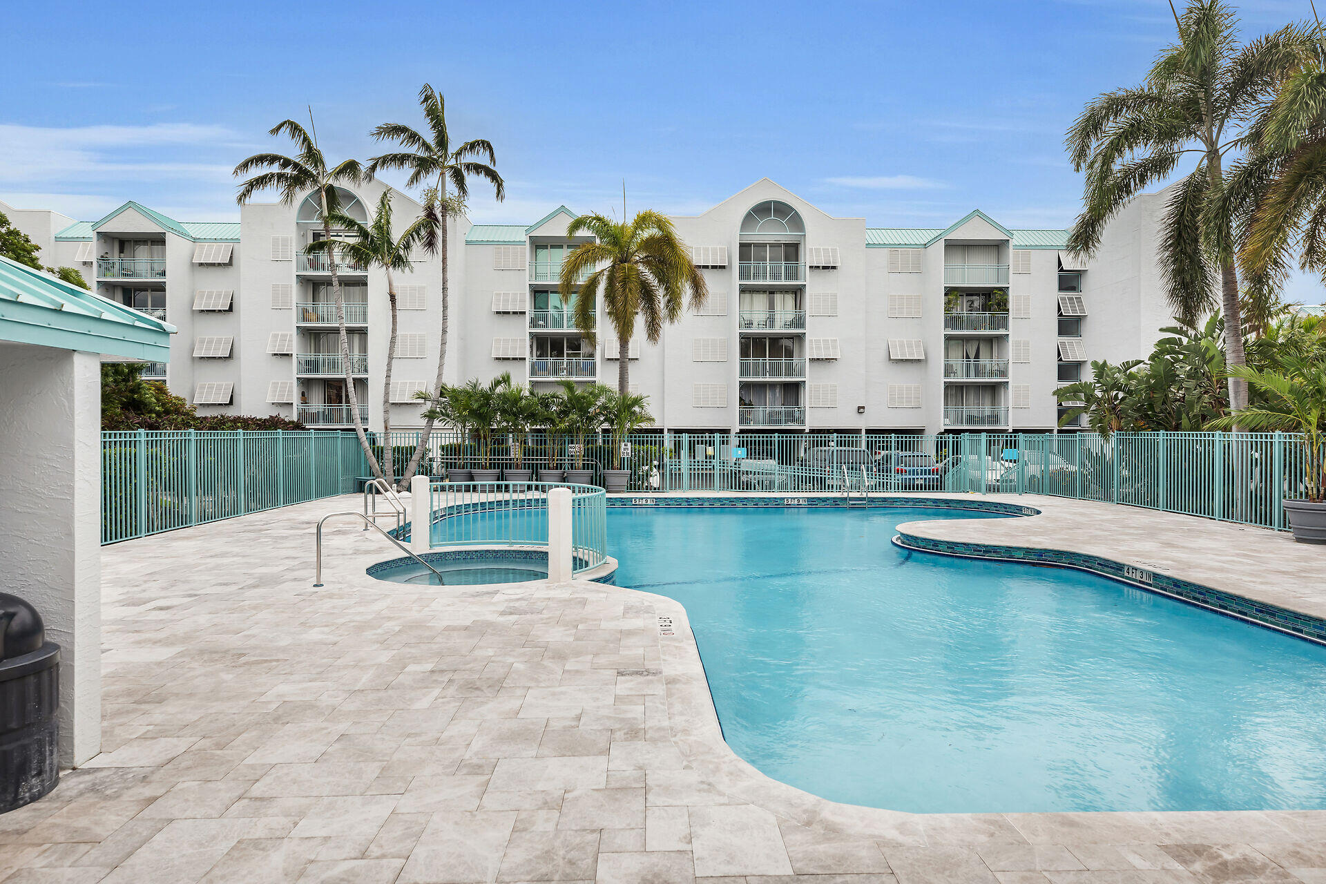 3635 Seaside Drive Unit: 206