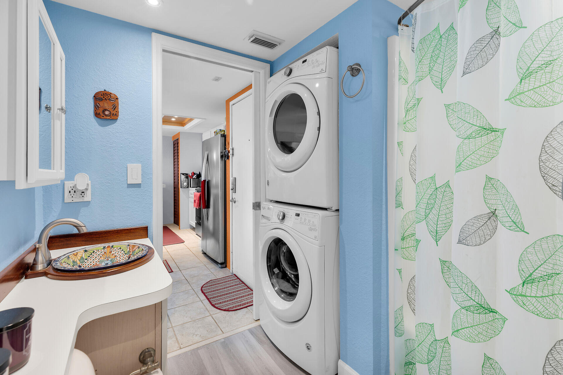 3635 Seaside Drive Unit: 206