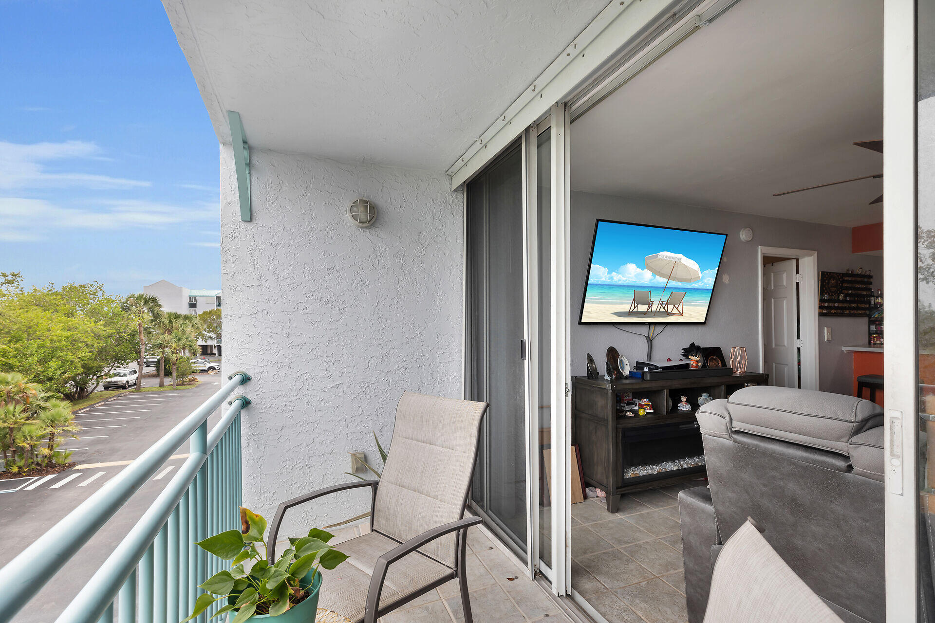 3635 Seaside Drive Unit: 206