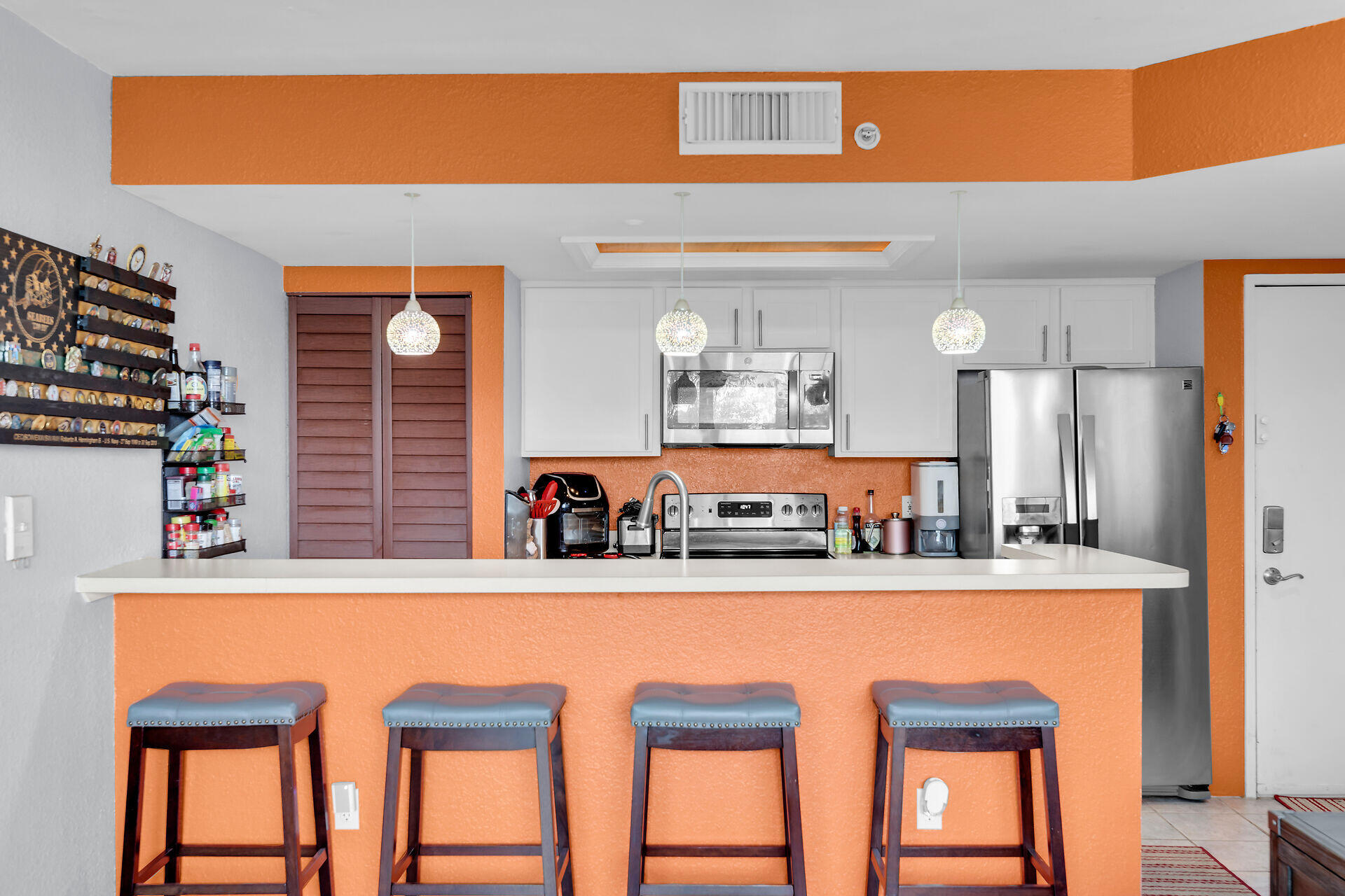 3635 Seaside Drive Unit: 206