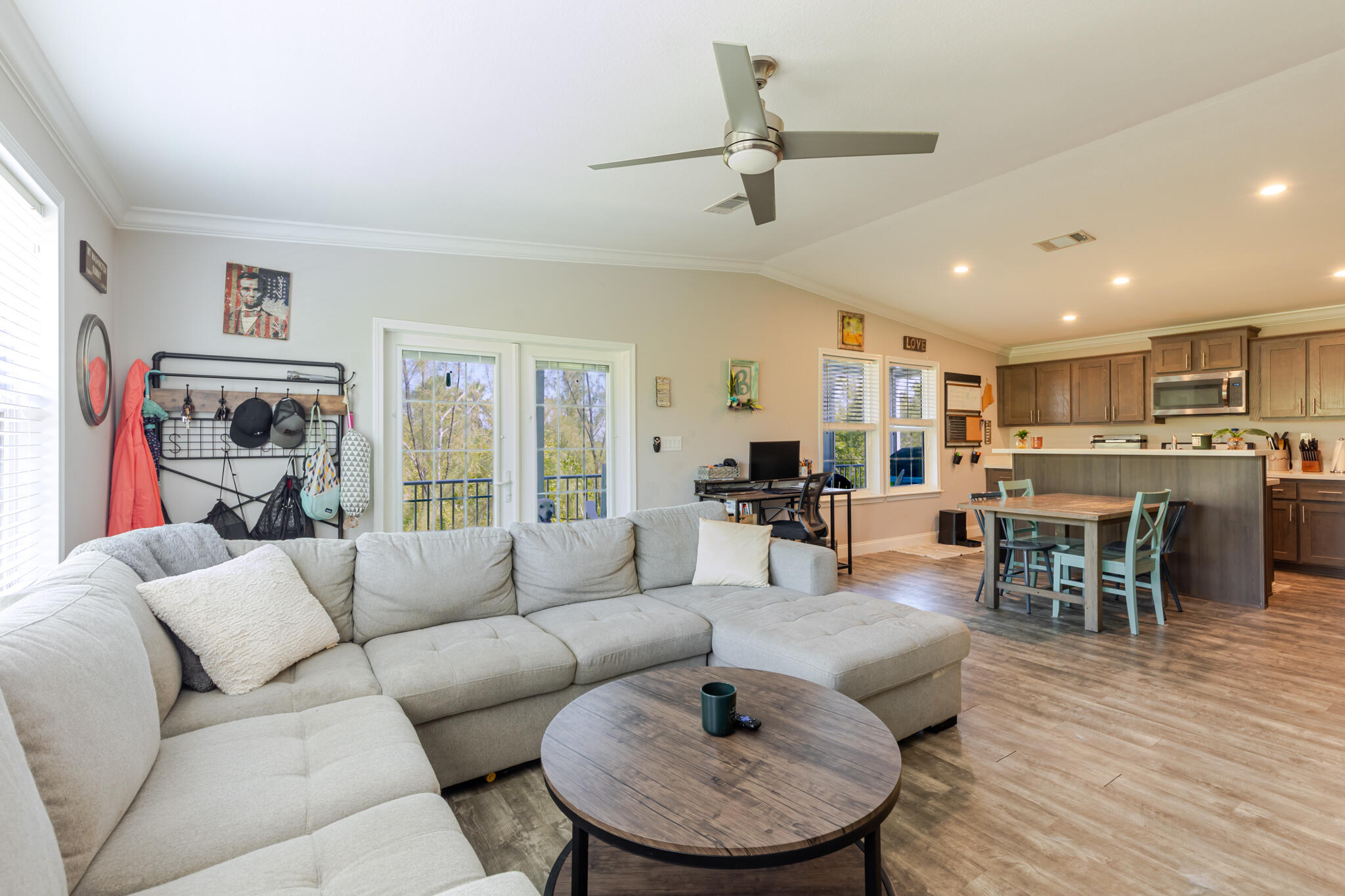 27163 Mariposa Road