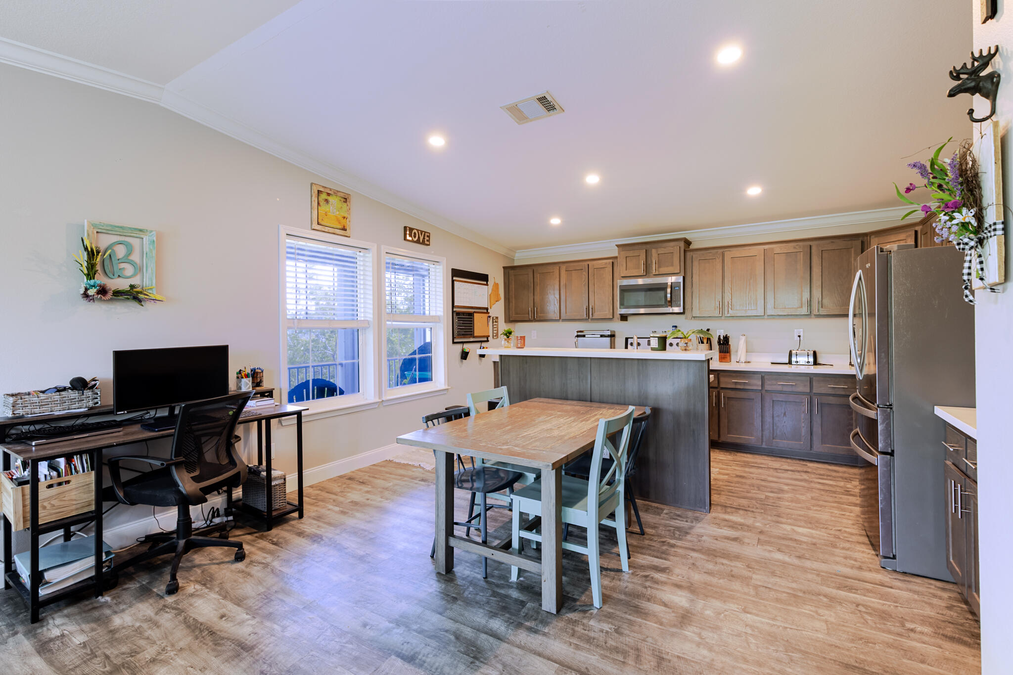 27163 Mariposa Road