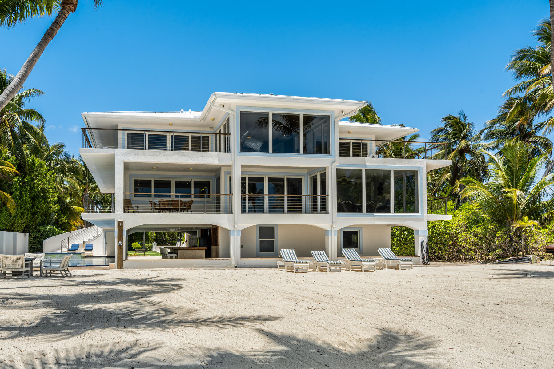 75851 Overseas Highway