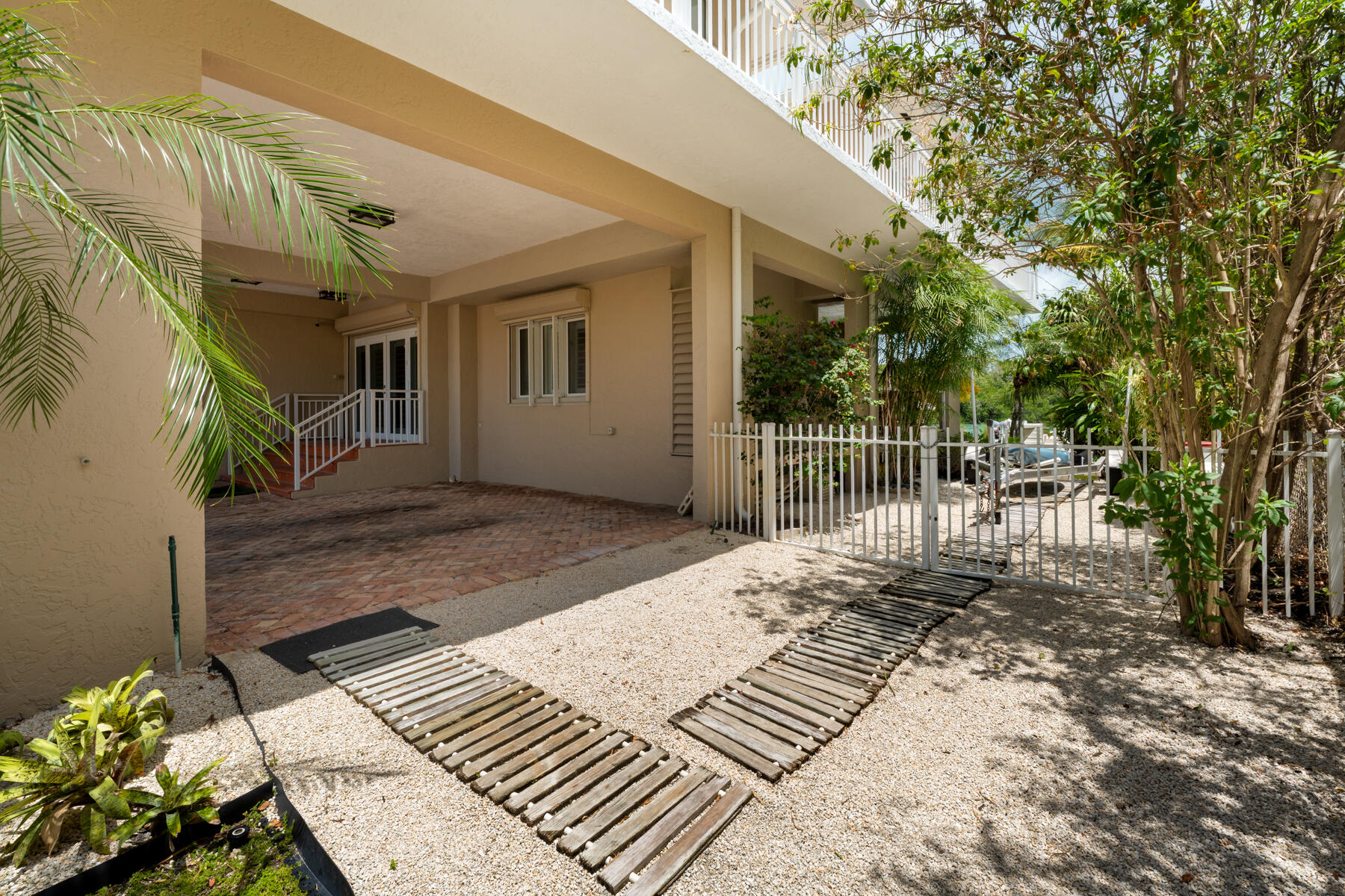 171 Kahiki Drive