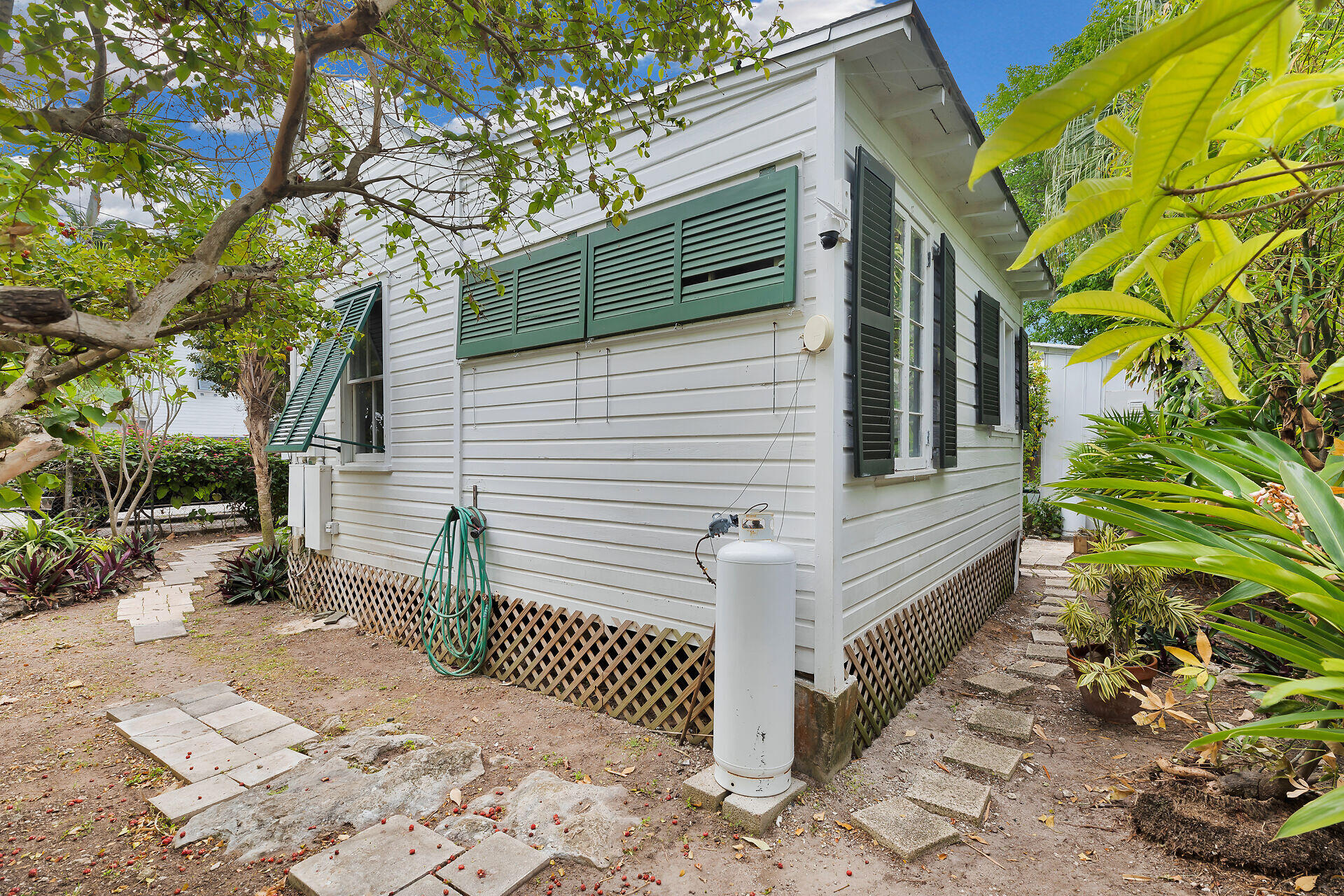 708 William Street