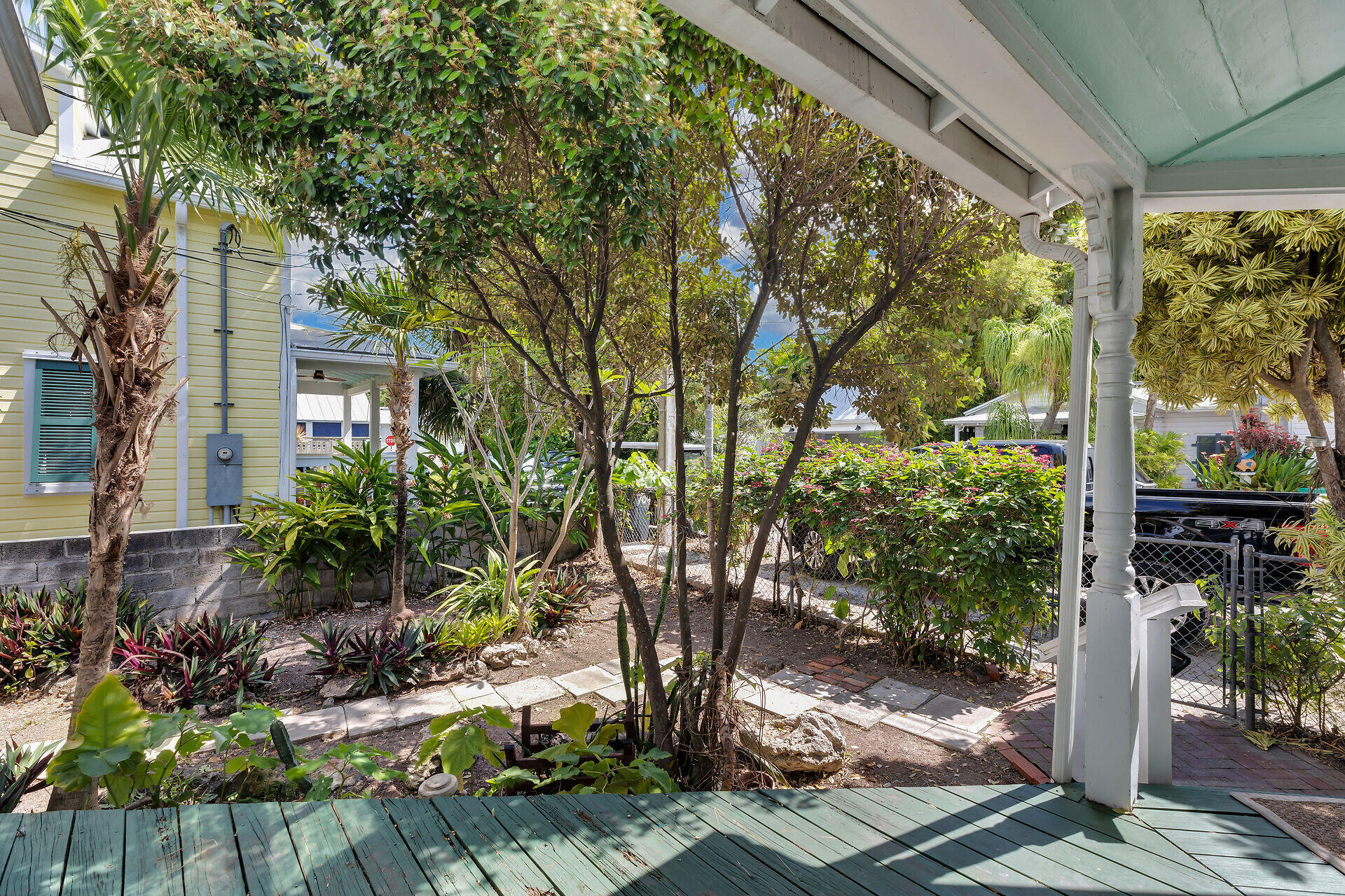 708 William Street