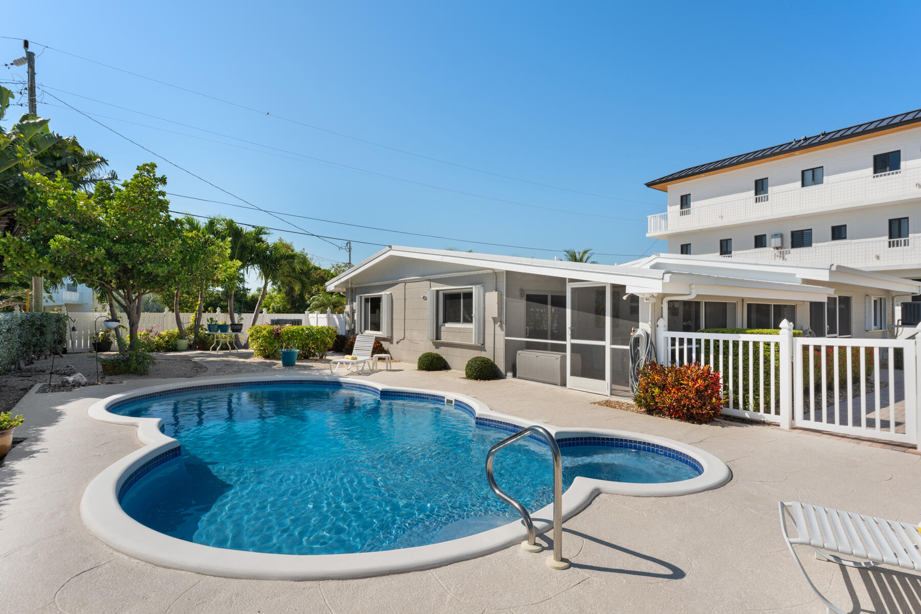 119 Iroquois Drive