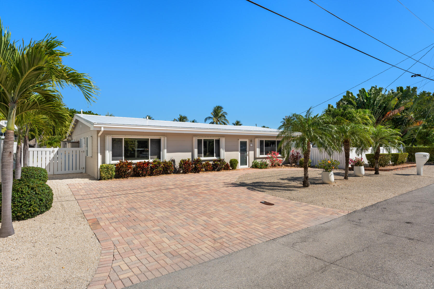 119 Iroquois Drive