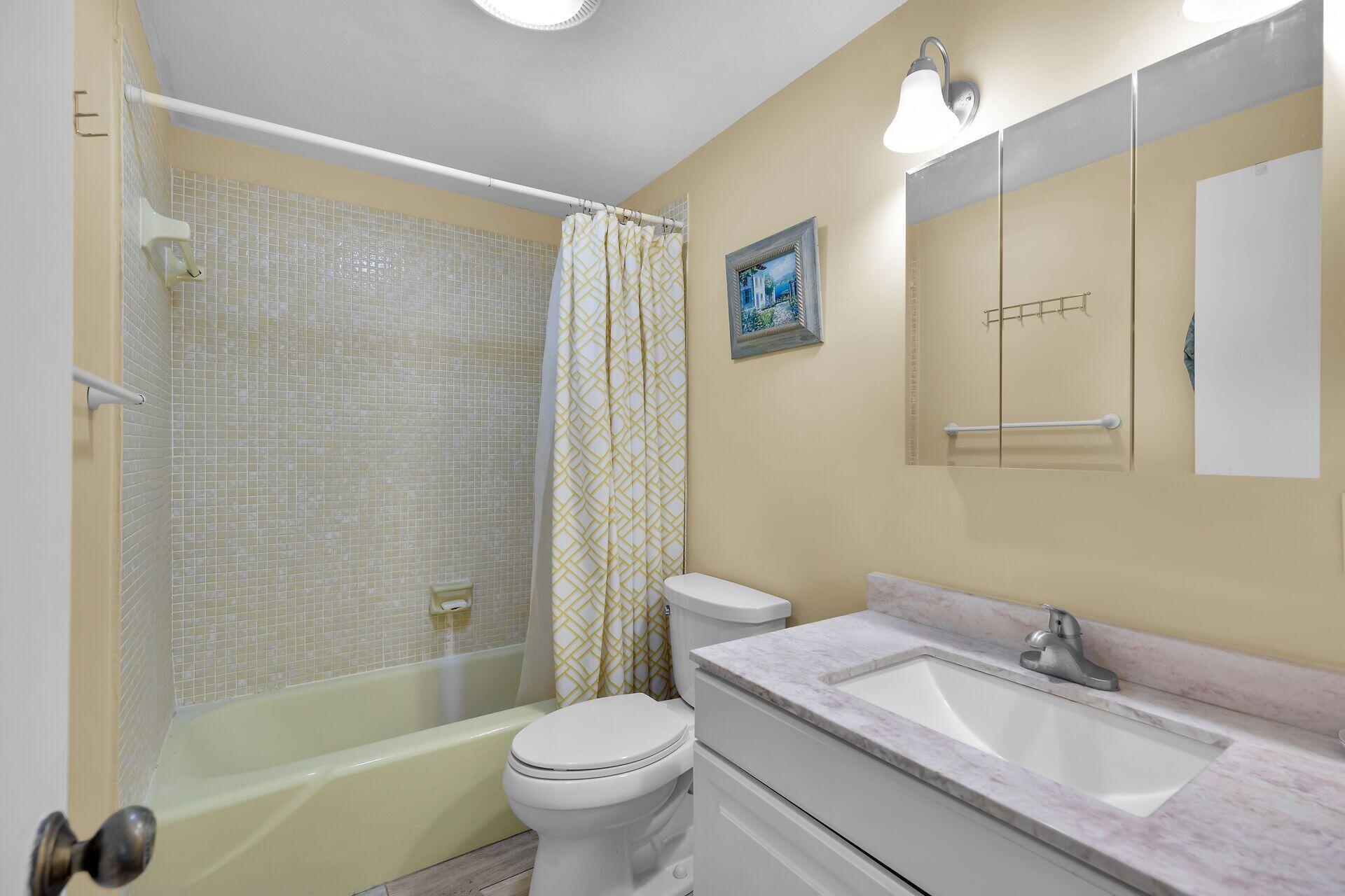 119 Cortez Drive Unit: 8G