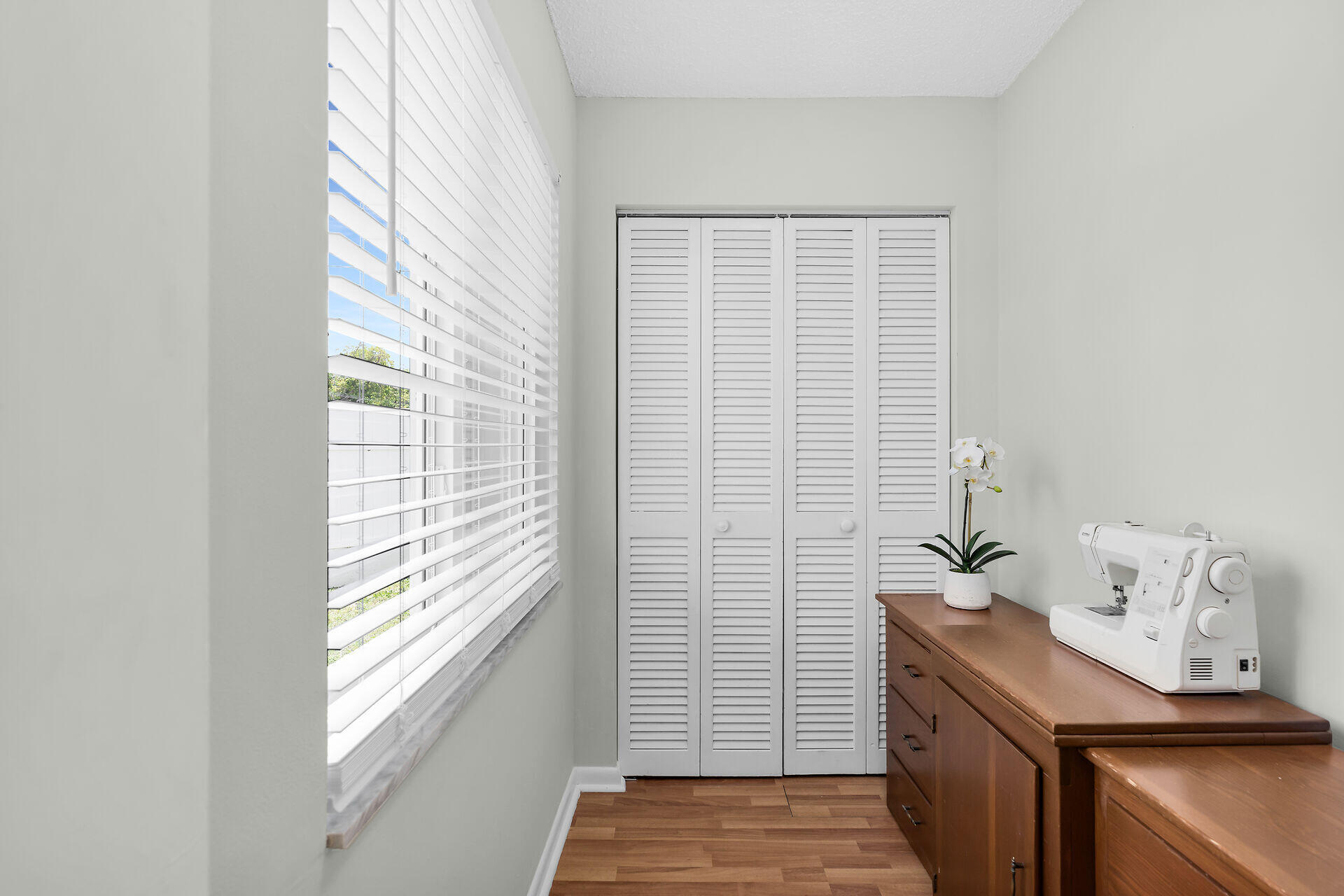 40 High Point Road Unit: F106