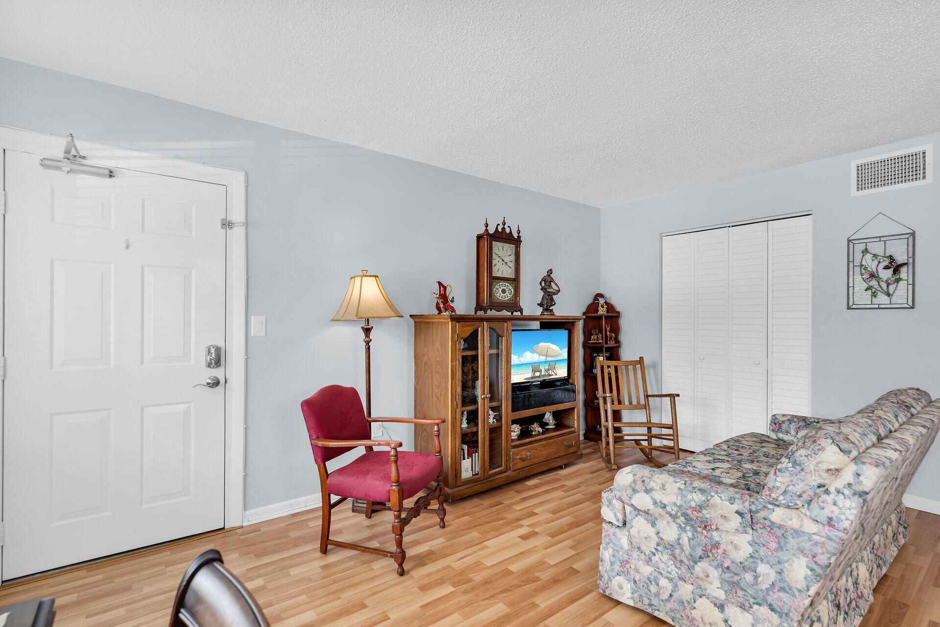 40 High Point Road Unit: F106