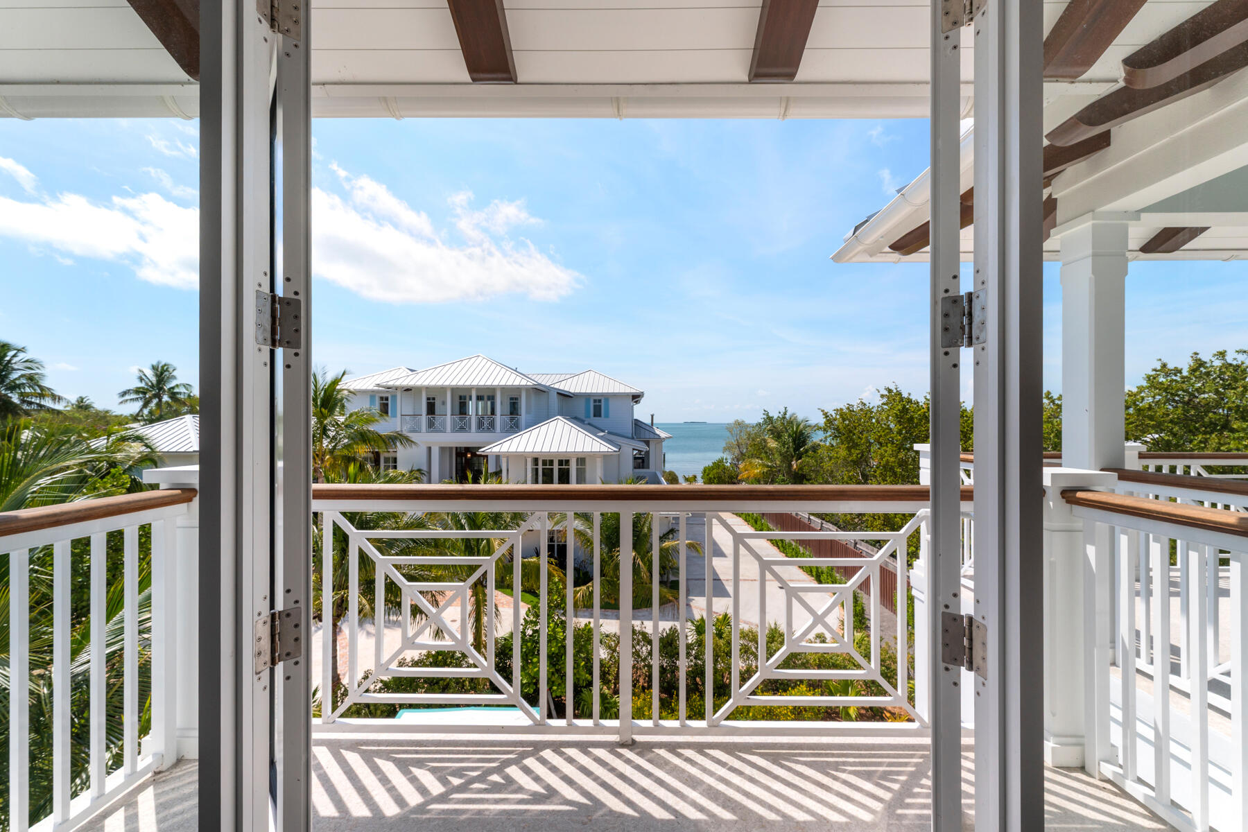 76180 Overseas Highway
