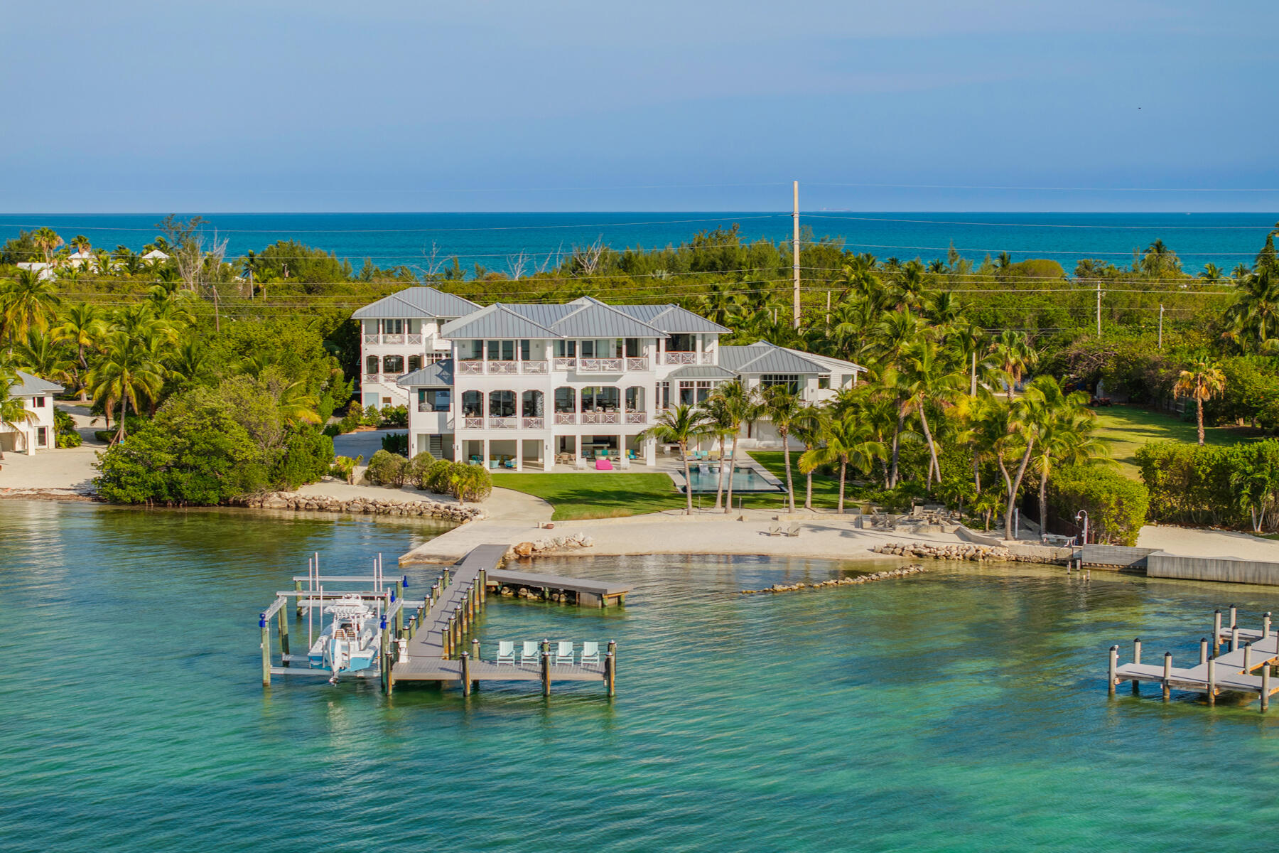 76180 Overseas Highway