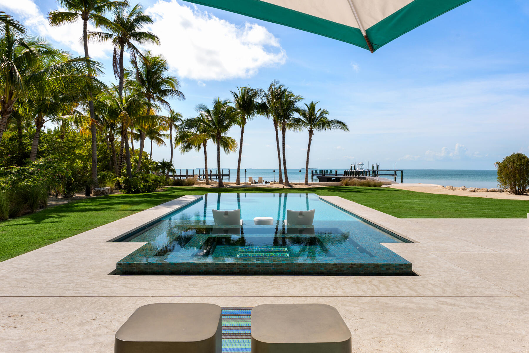 76180 Overseas Highway