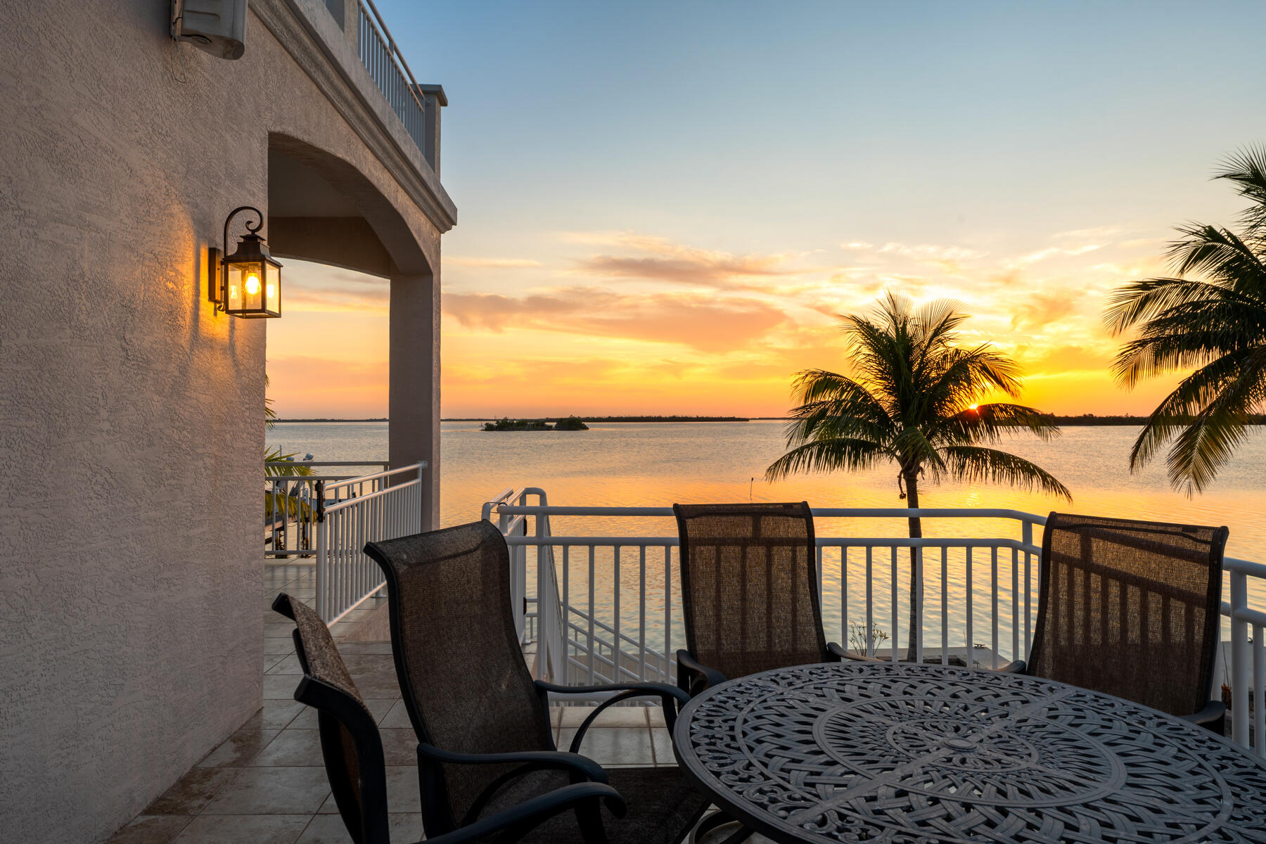 3742 Seagrape Street