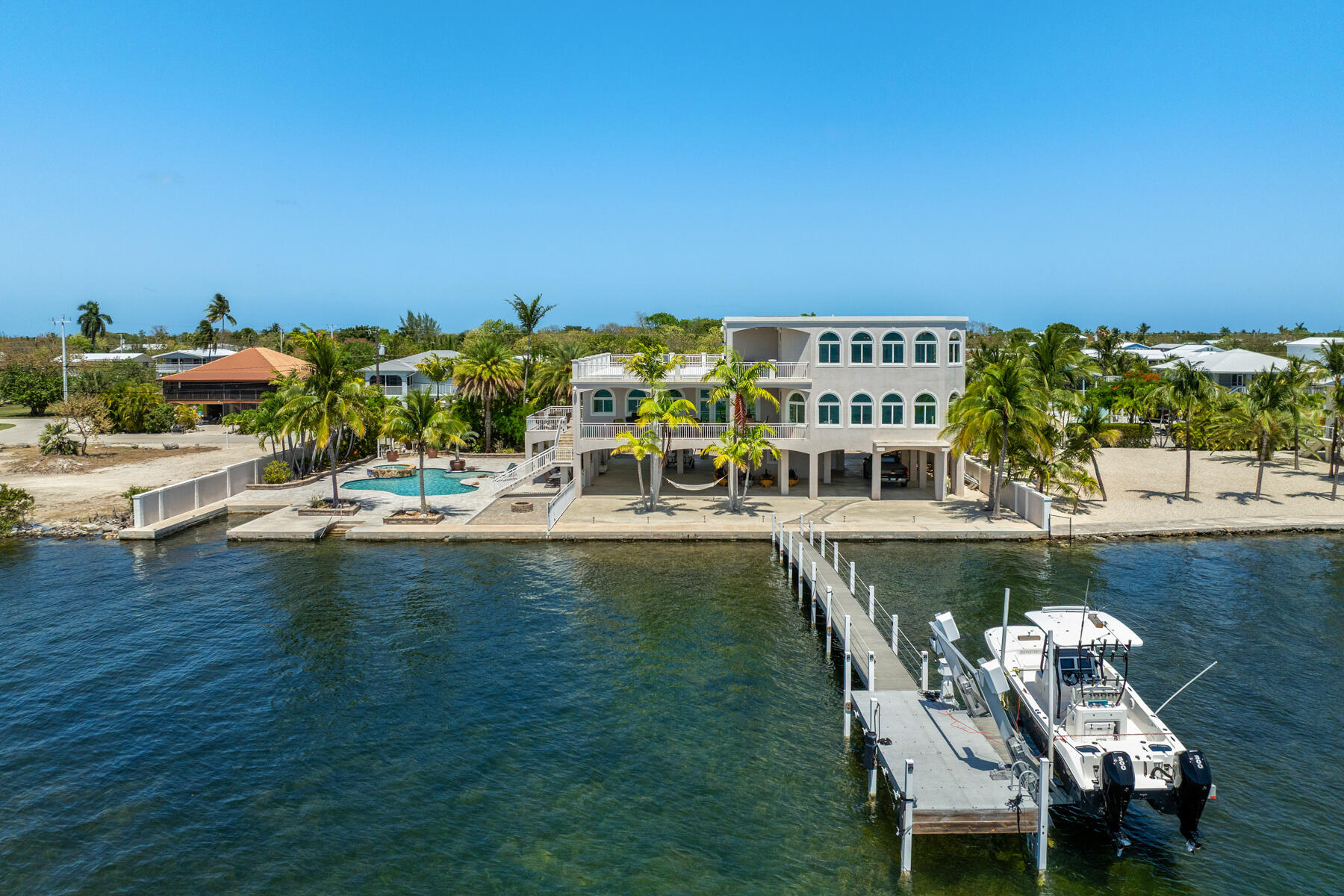 3742 Seagrape Street