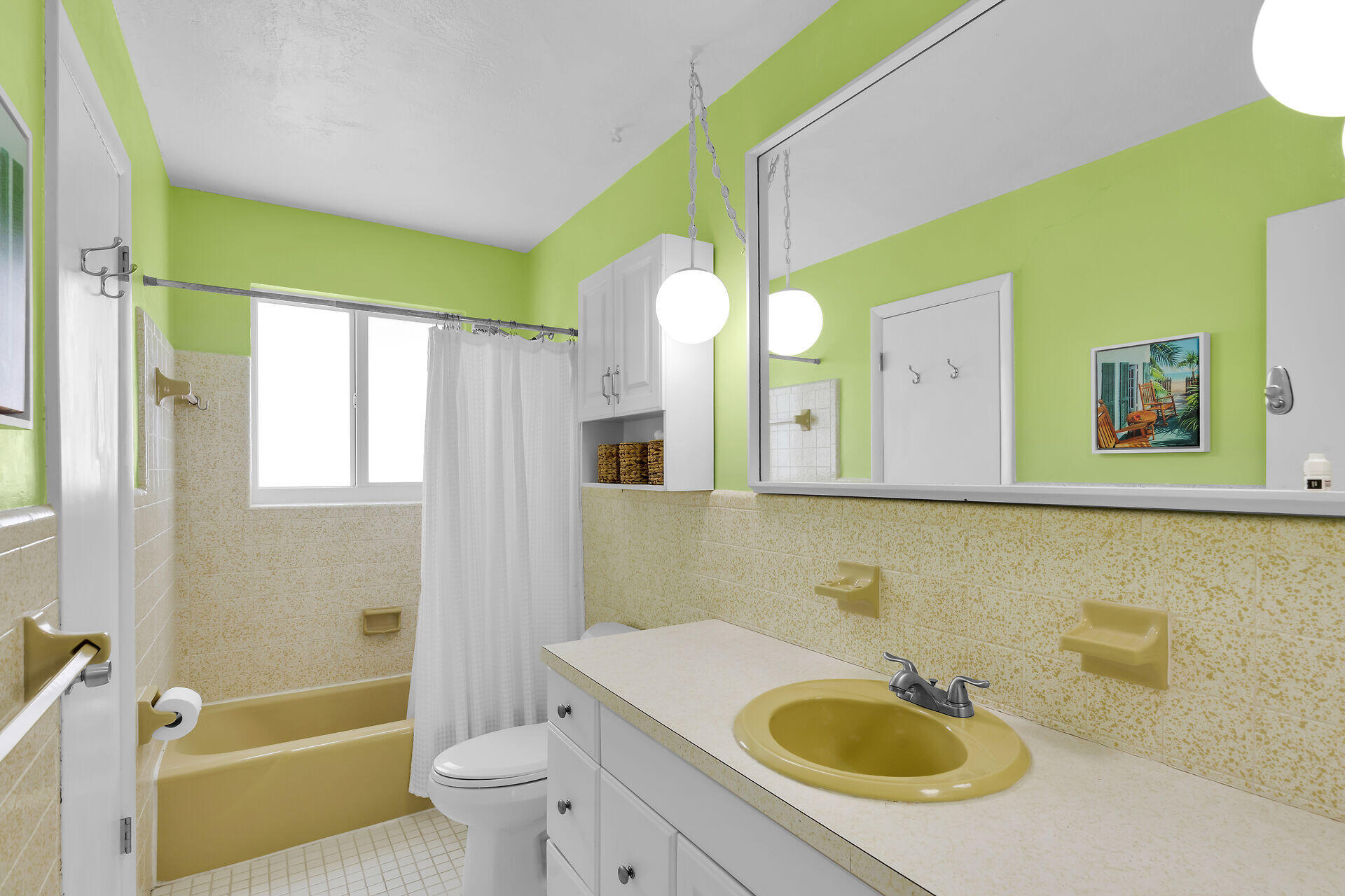 2016 Yellowtail Drive