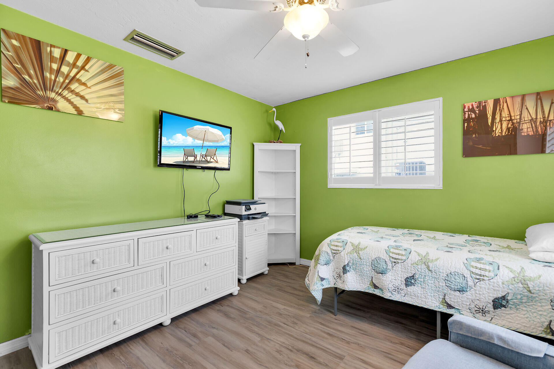 2016 Yellowtail Drive