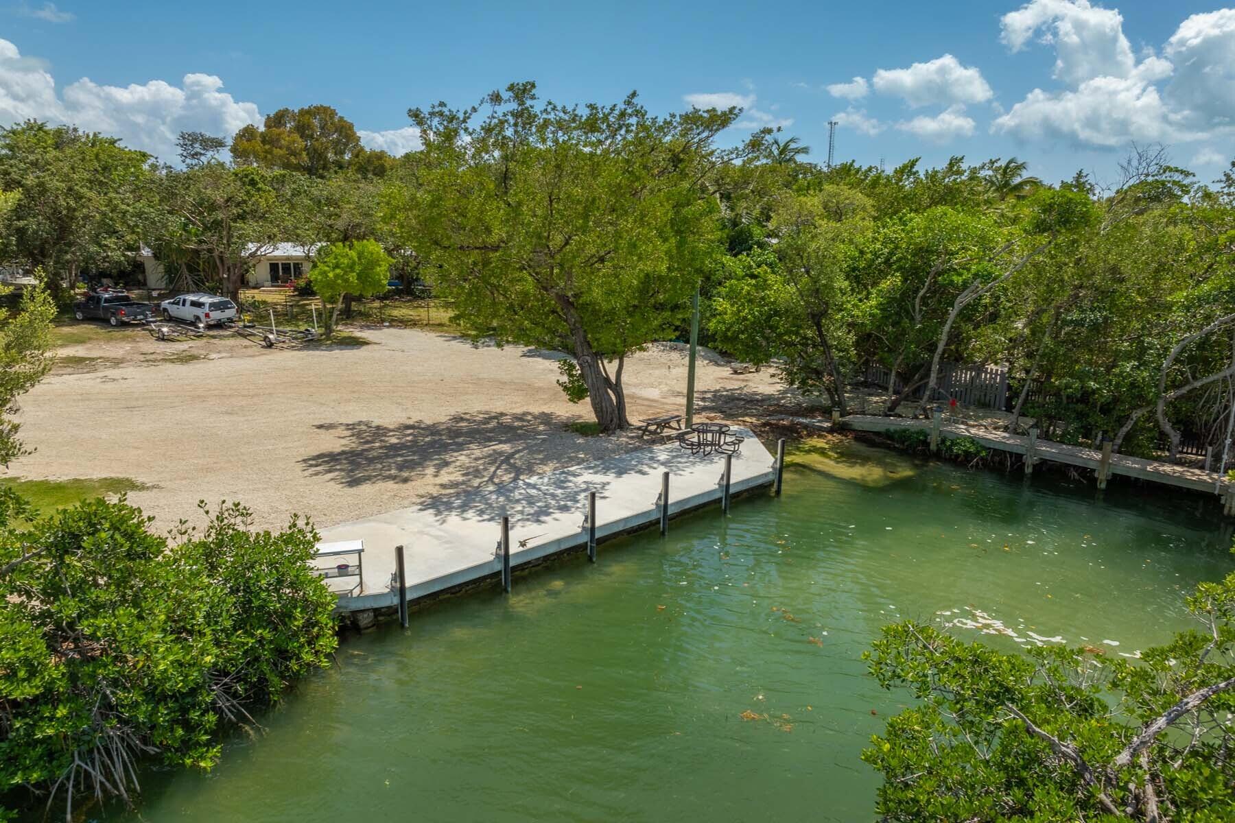188 Indian Mound Trail