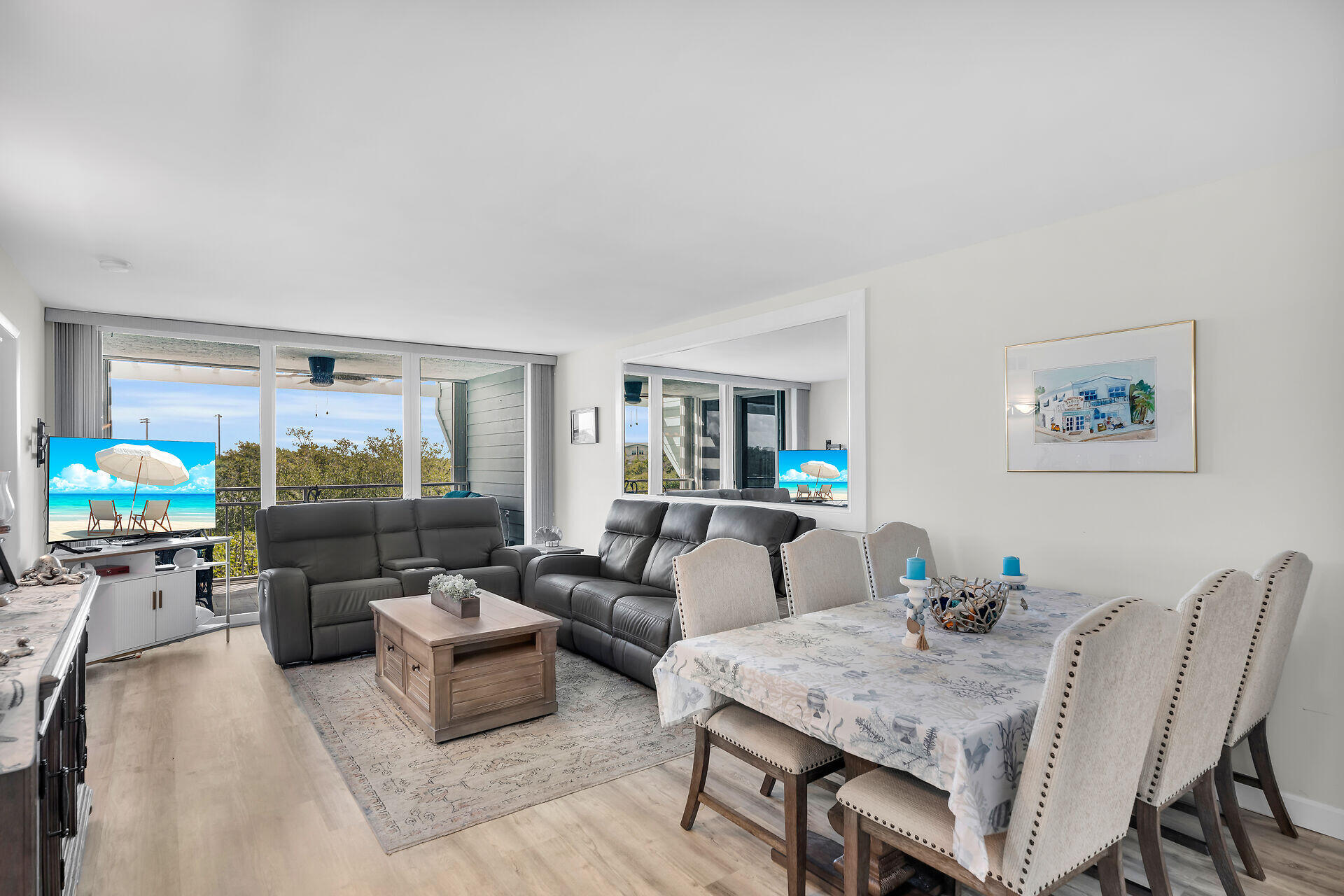 1901 S Roosevelt Boulevard Unit: 104N