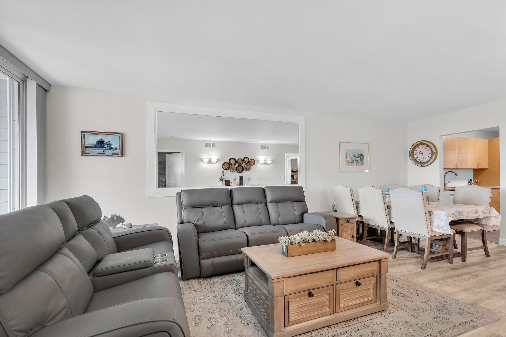 1901 S Roosevelt Boulevard Unit: 104N