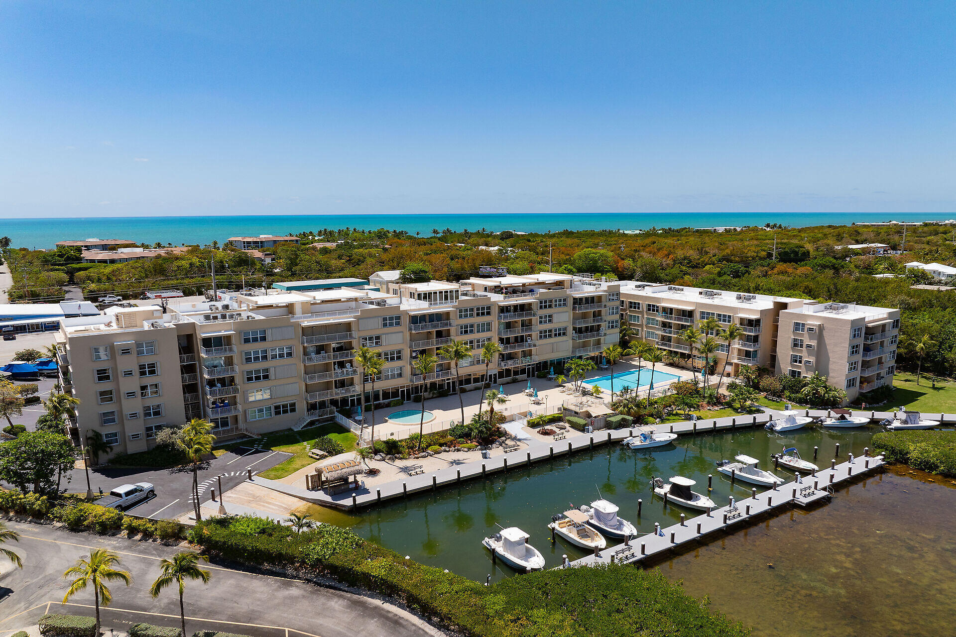 88500 Overseas Highway Unit: 302