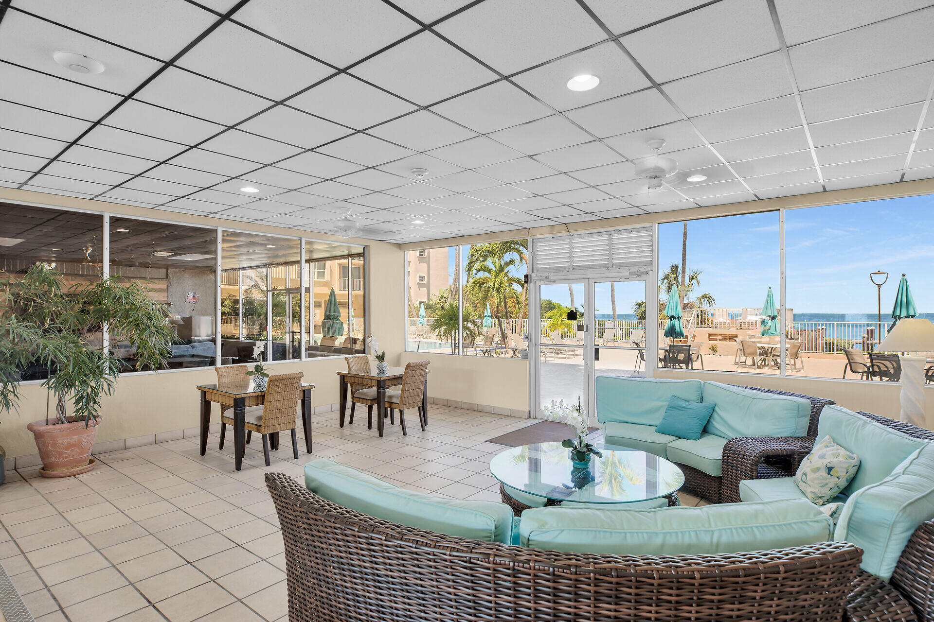 88500 Overseas Highway Unit: 302