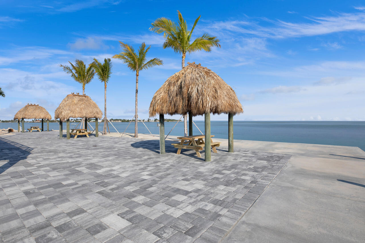 10877 Overseas Highway Unit: 80