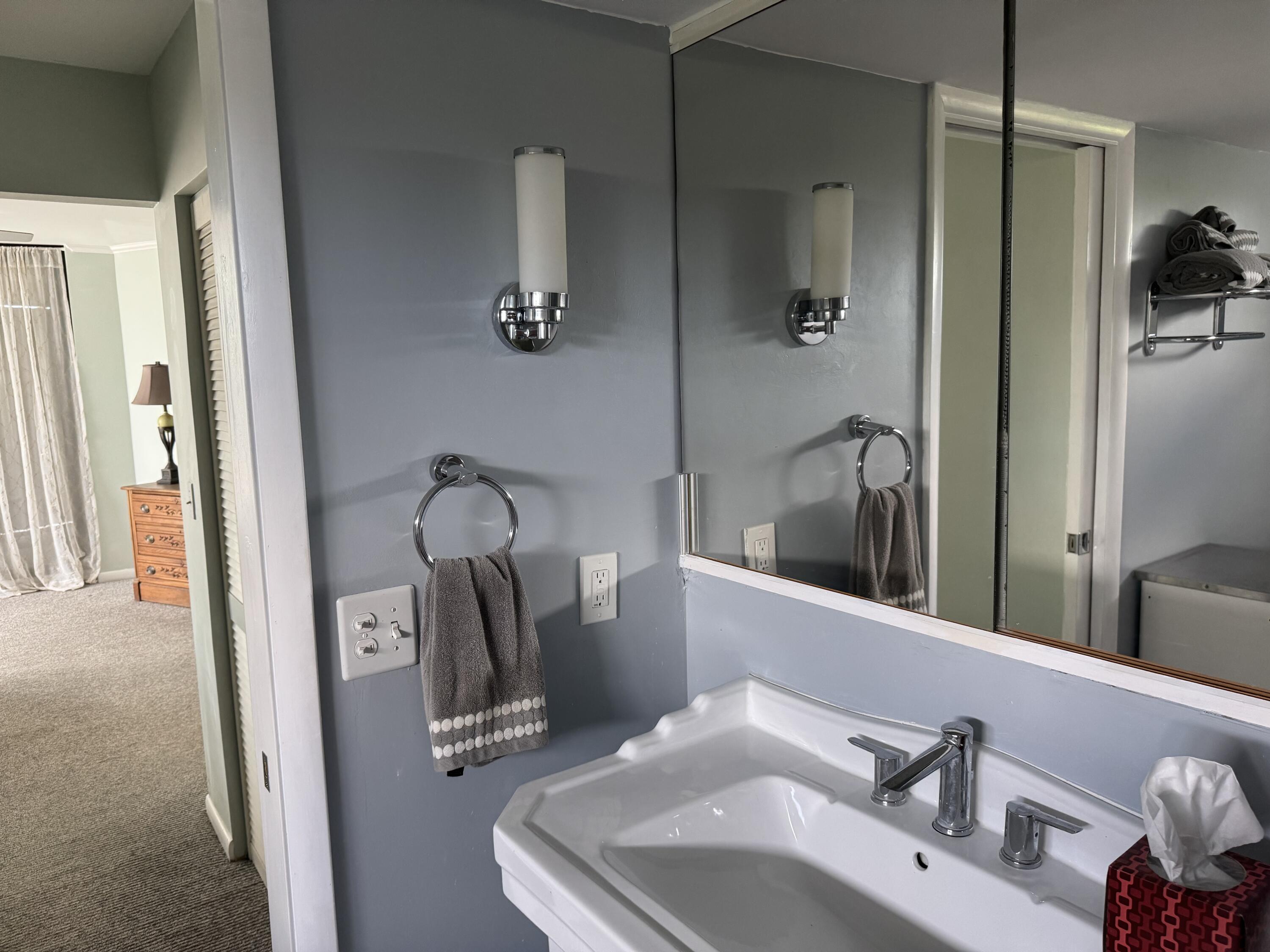 7201 Gulf Of Mexico Boulevard Unit: 201