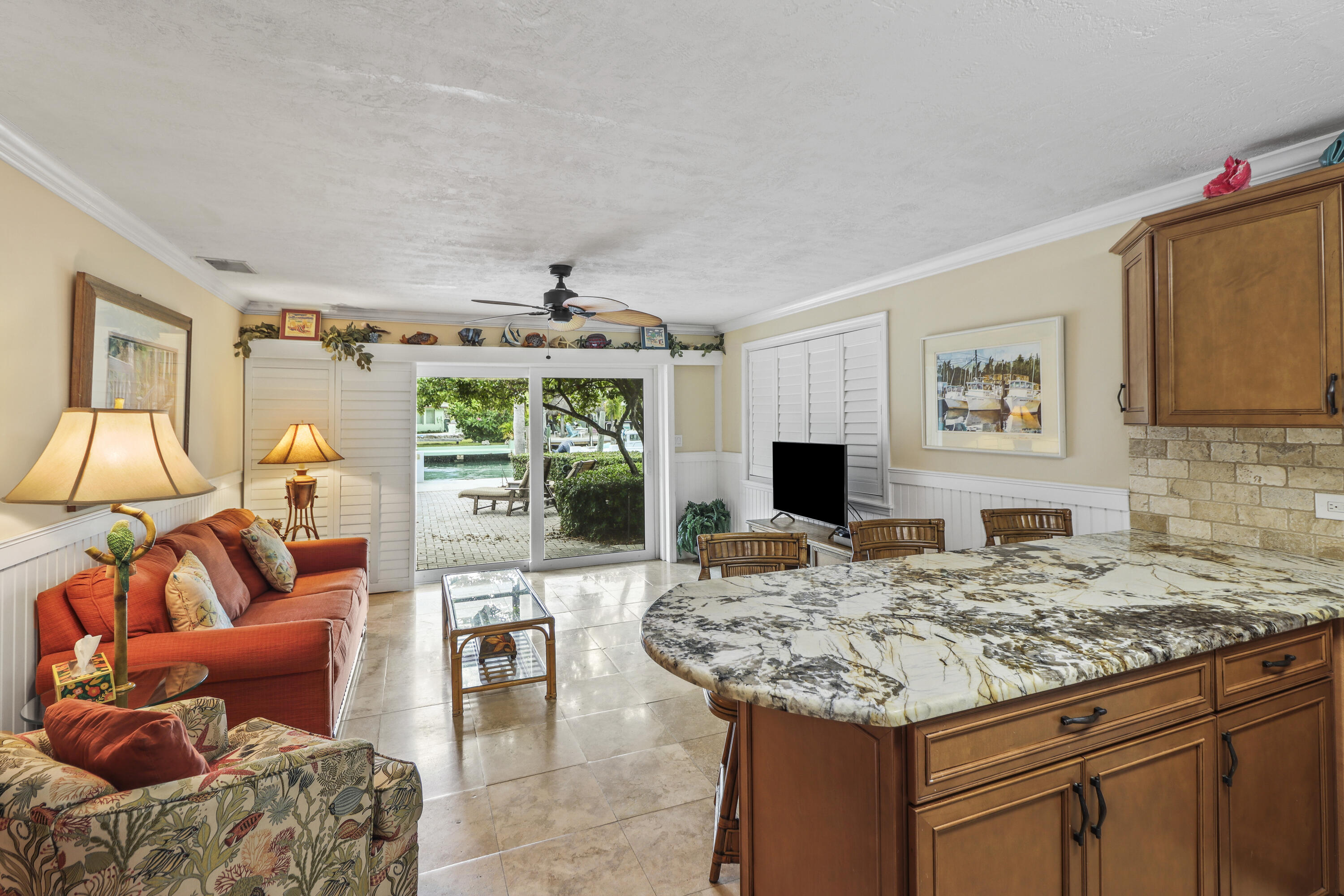 116 N Indies Drive