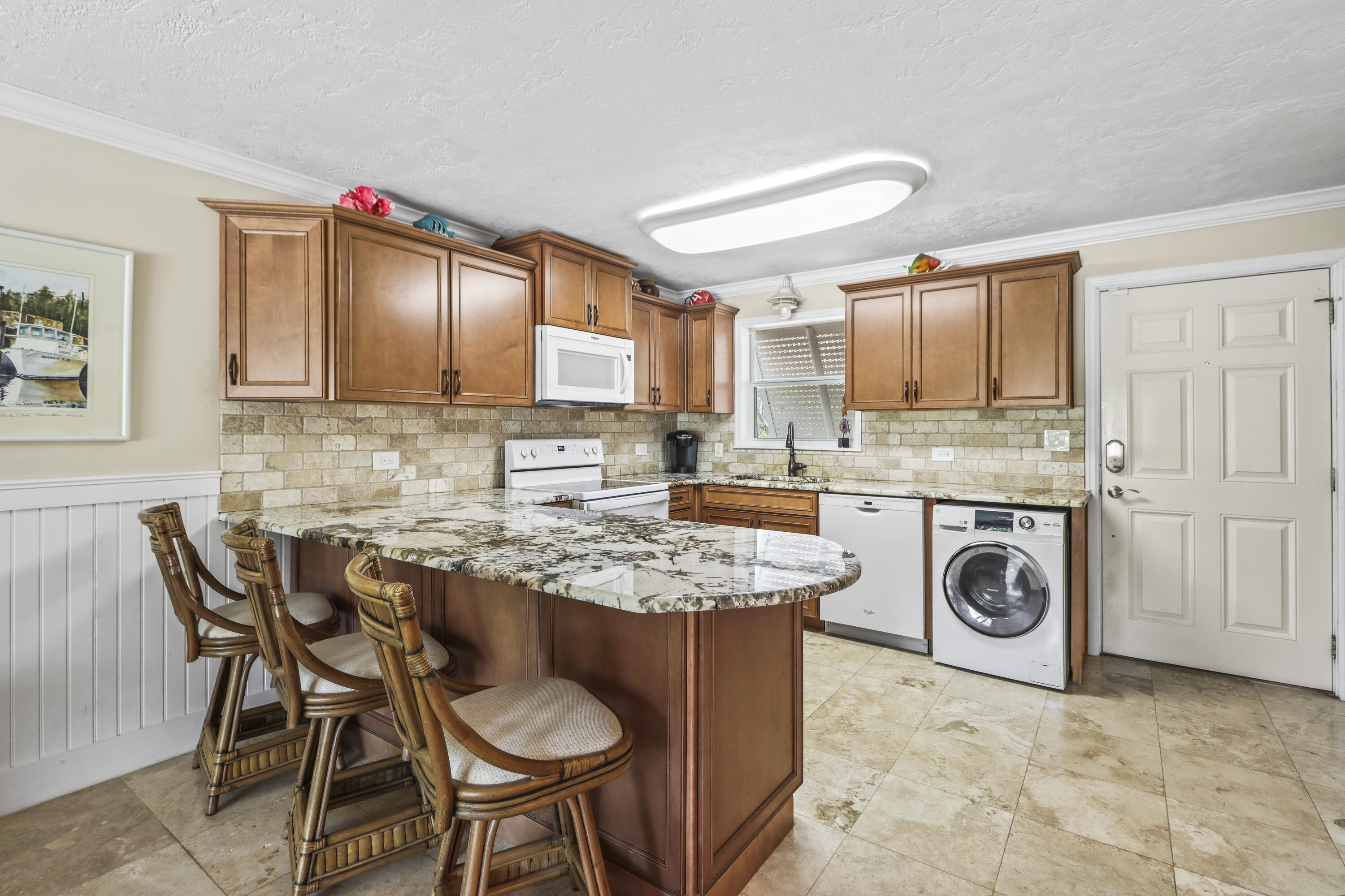 116 N Indies Drive