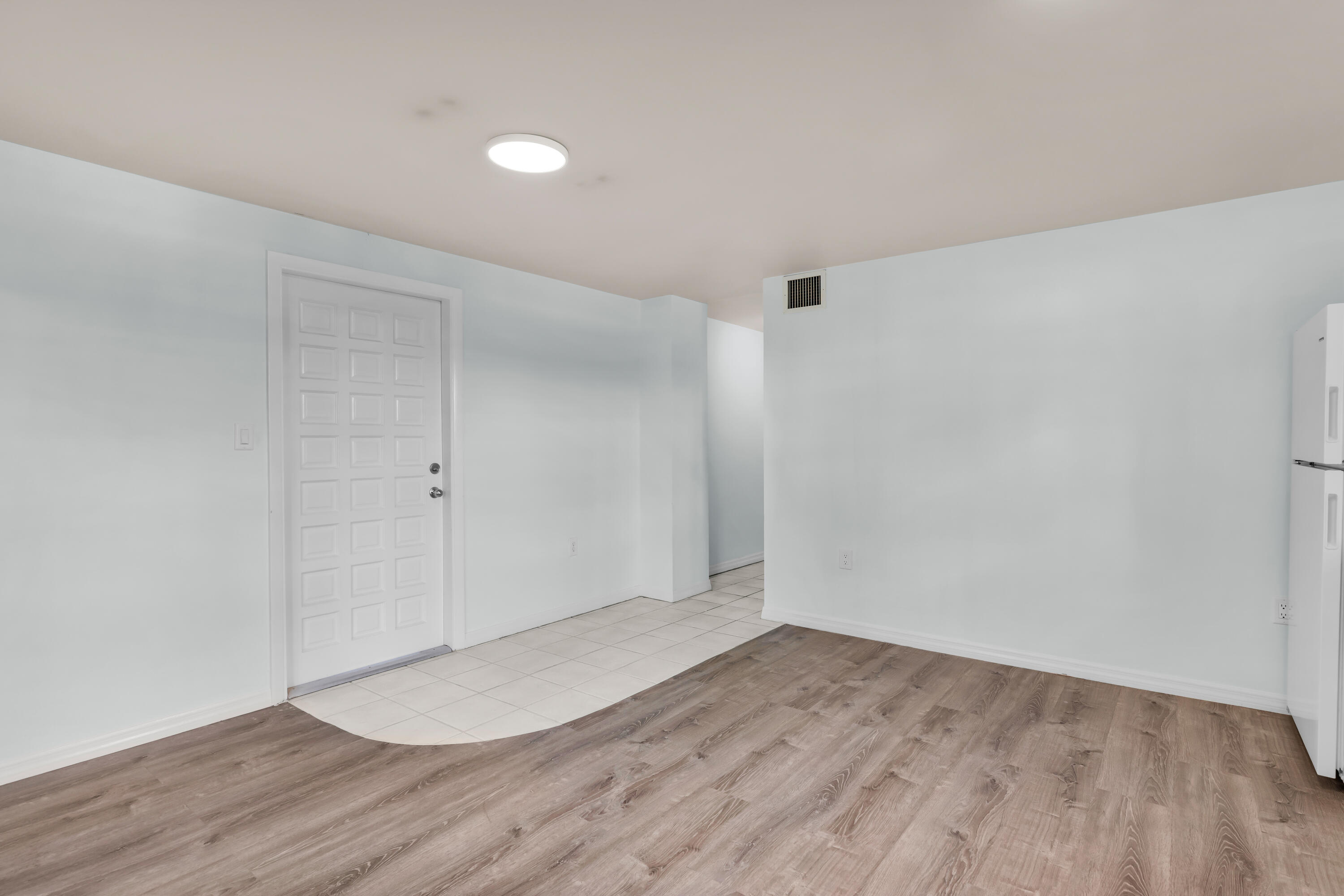 290 Woods Avenue