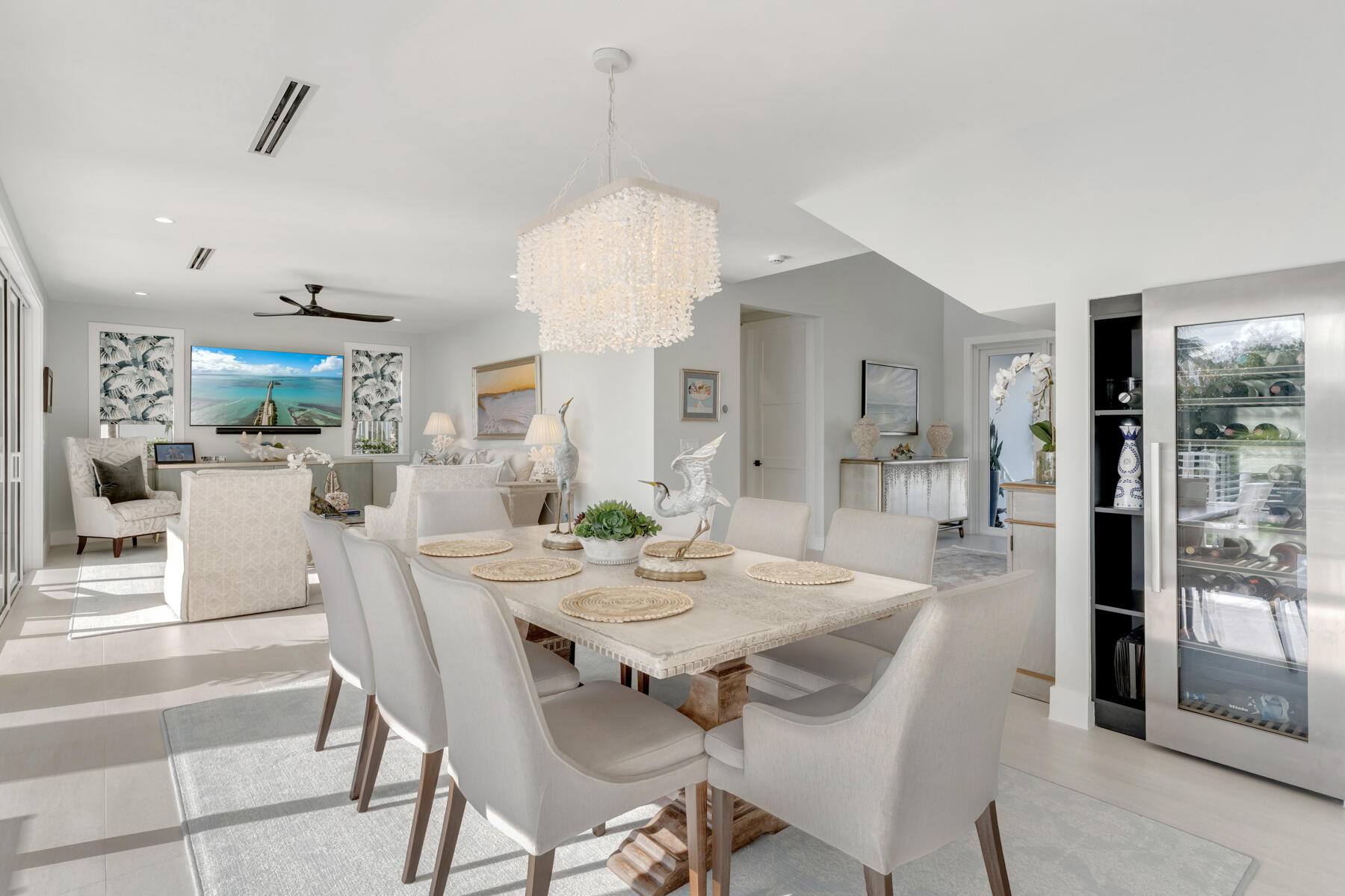 88 W Plaza Del Lago