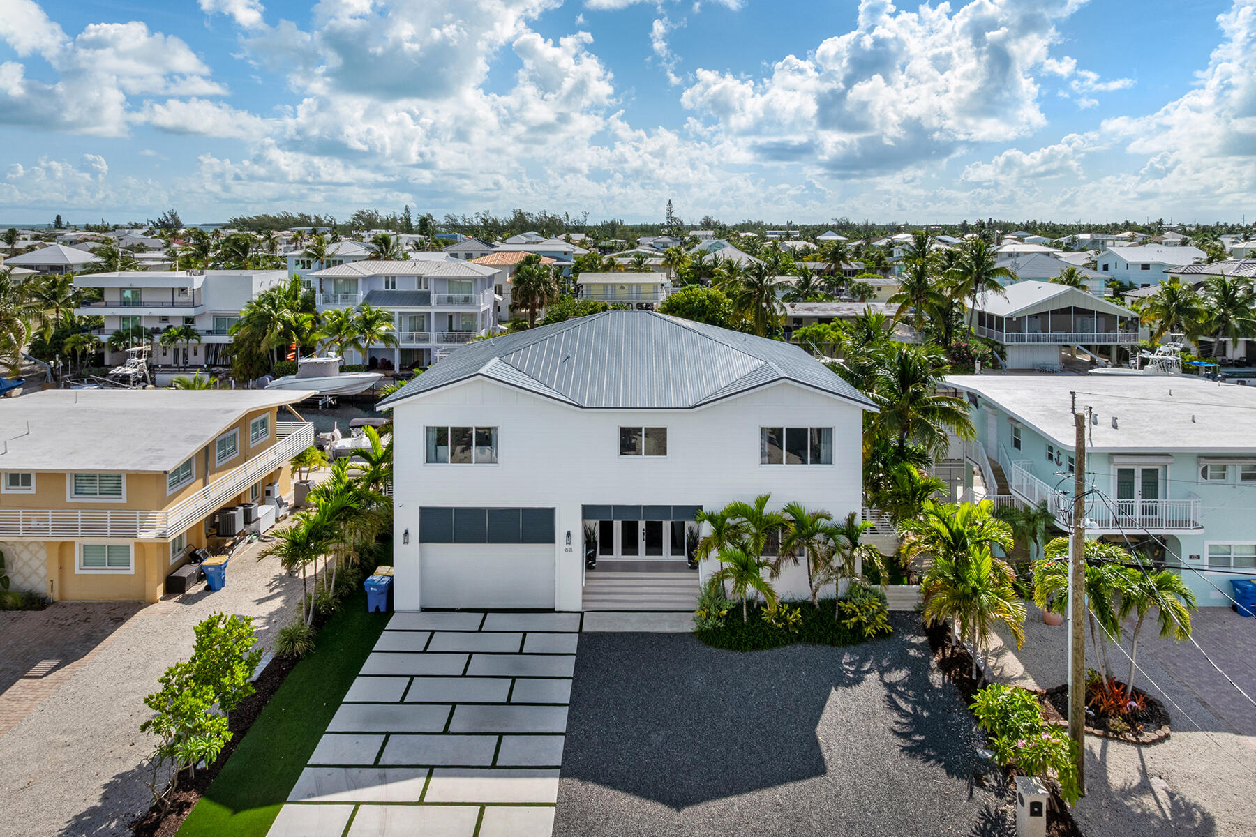 88 W Plaza Del Lago