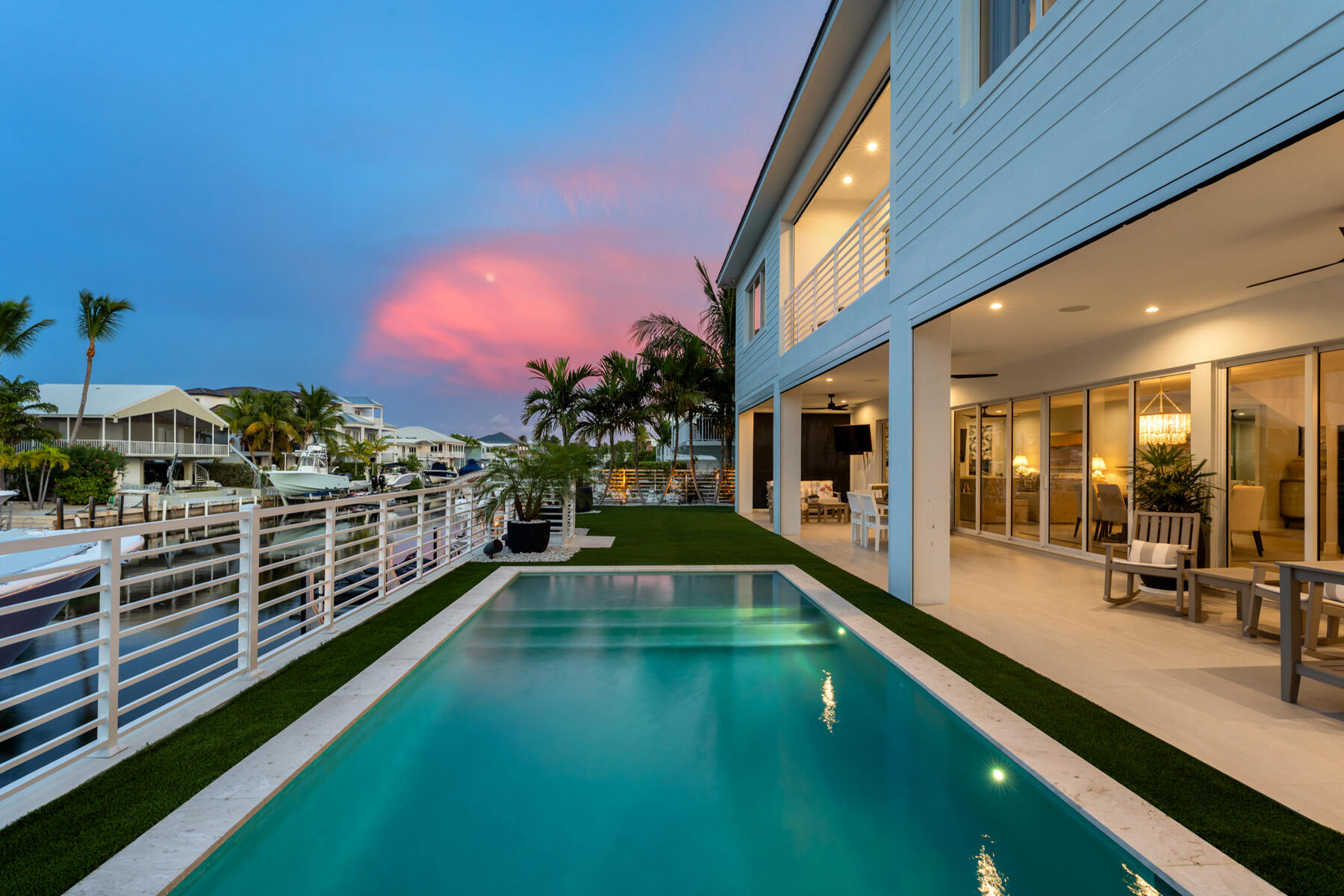 88 W Plaza Del Lago