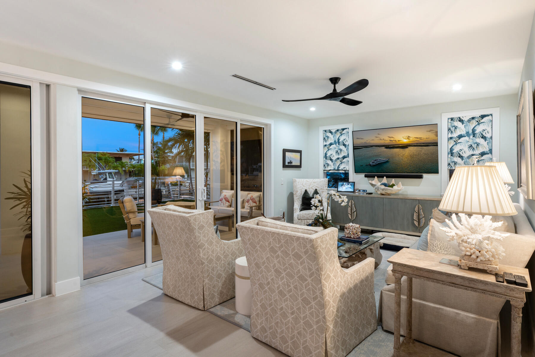 88 W Plaza Del Lago