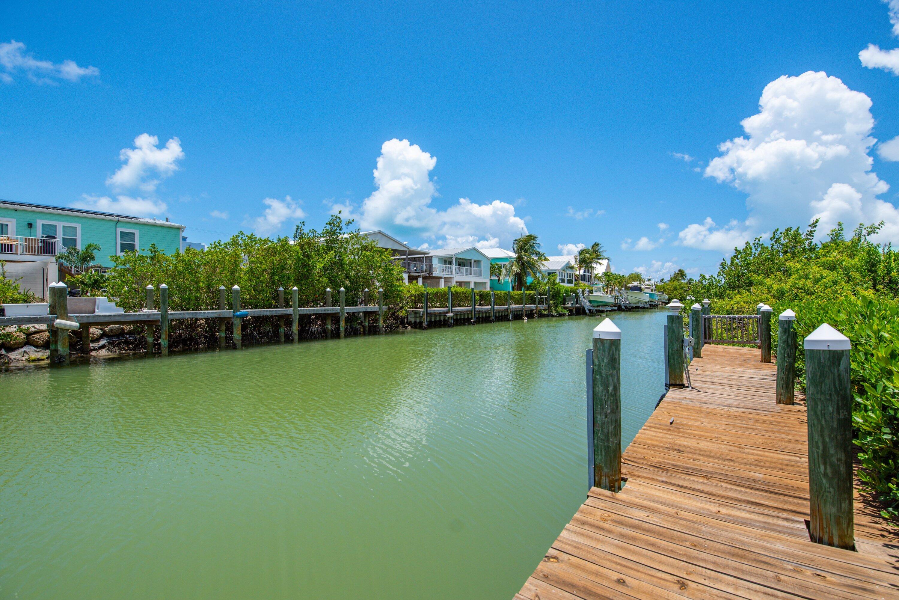 306 N Anglers Drive Unit: B