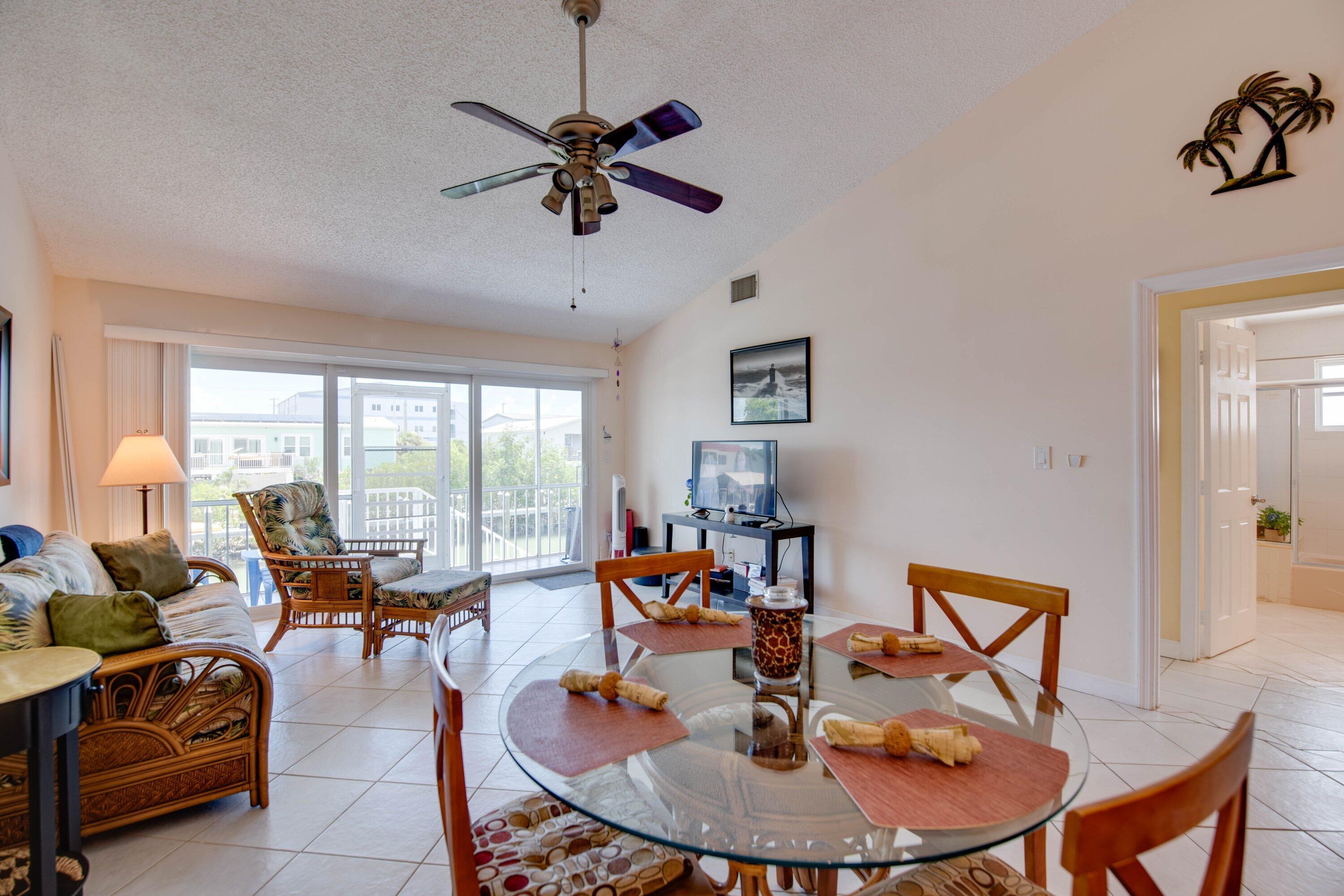 306 N Anglers Drive Unit: B