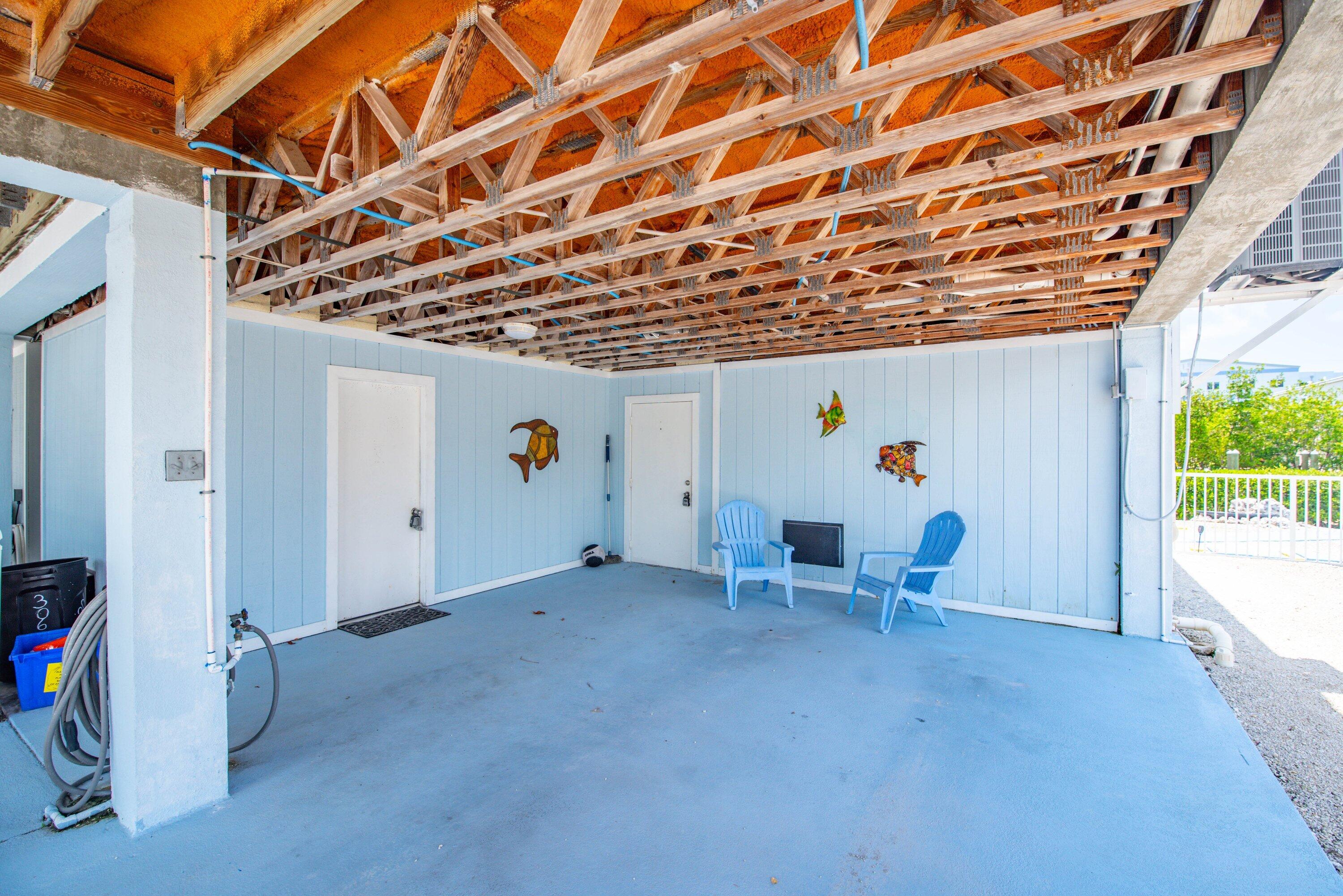 306 N Anglers Drive Unit: B