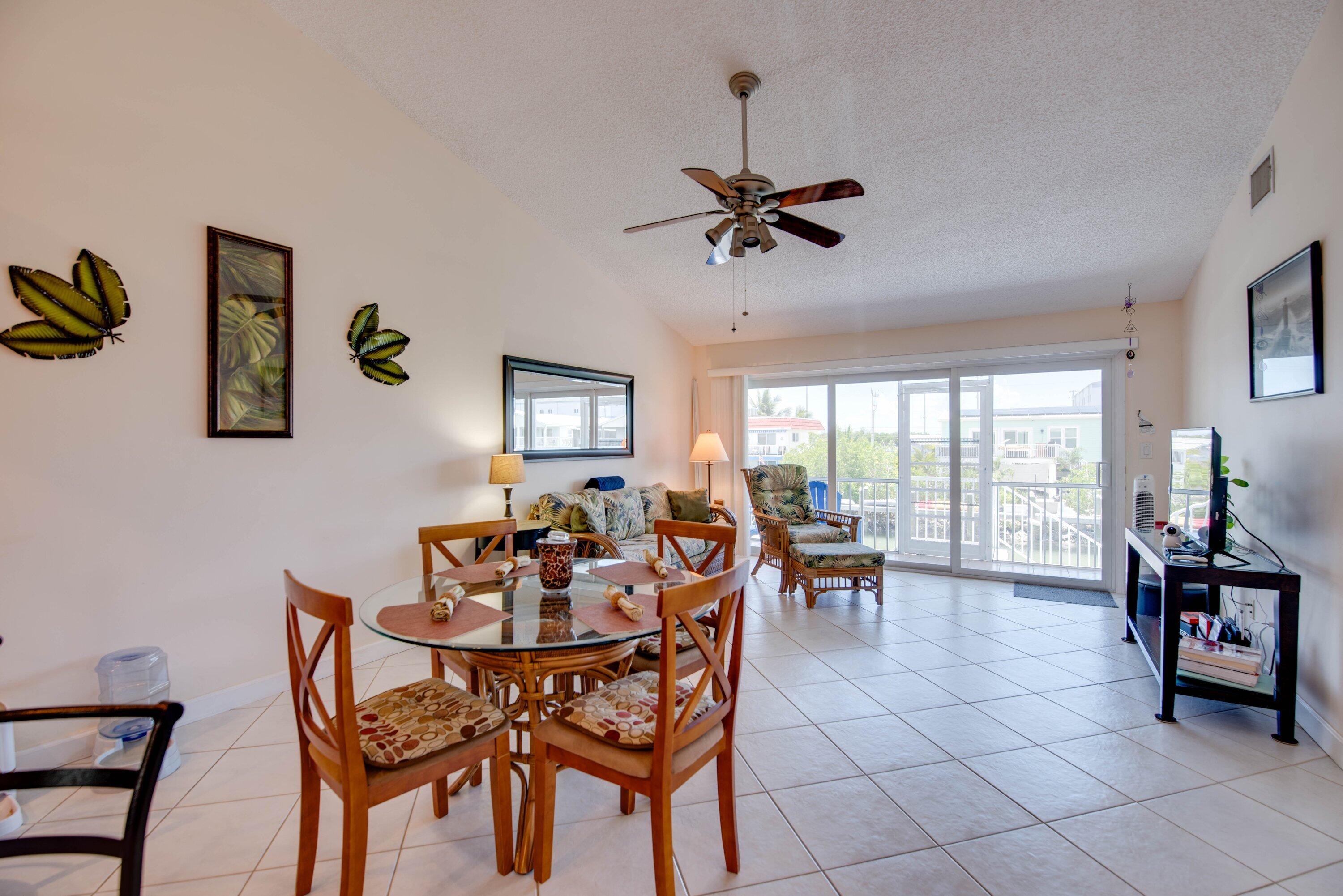 306 N Anglers Drive Unit: B