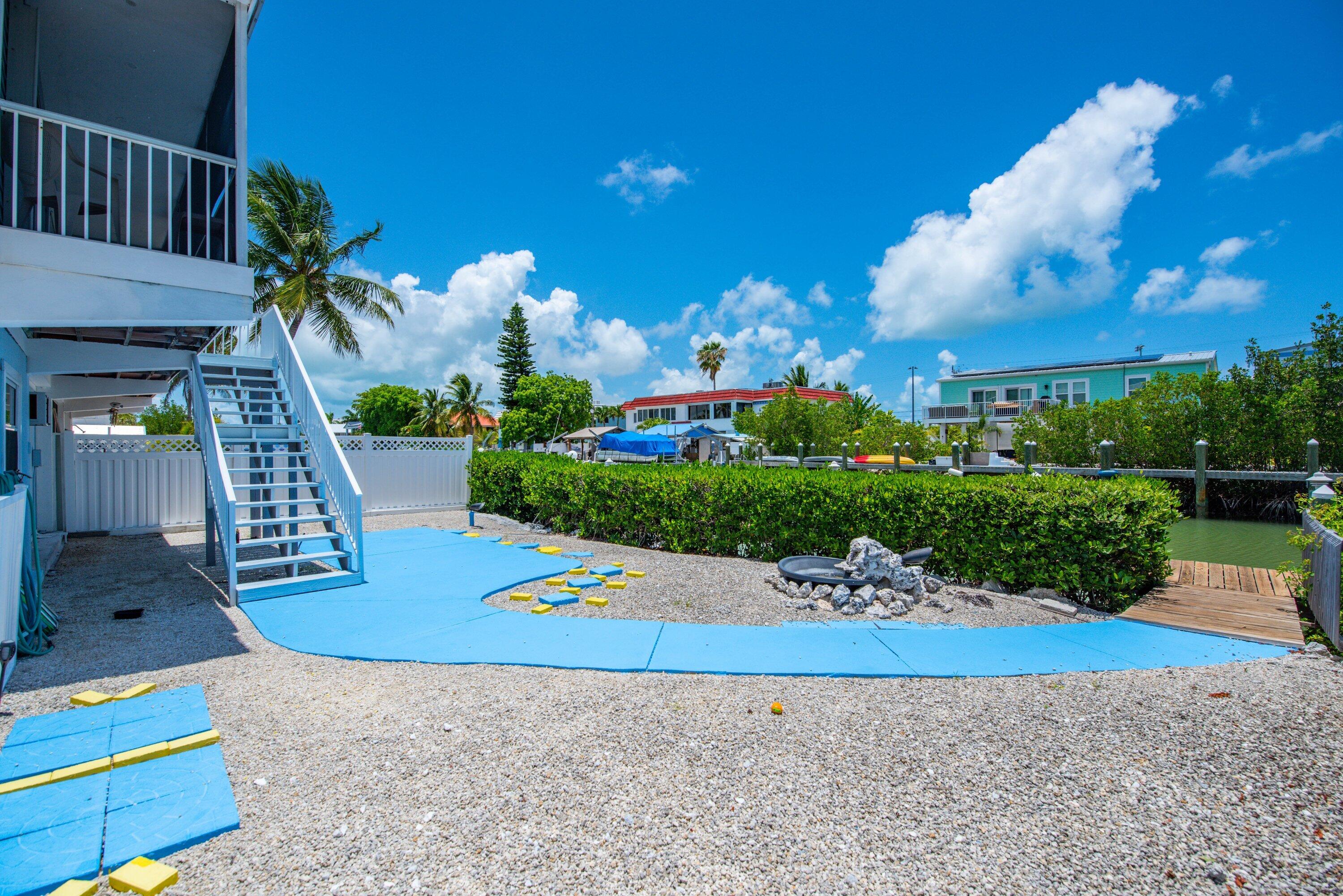 306 N Anglers Drive Unit: B