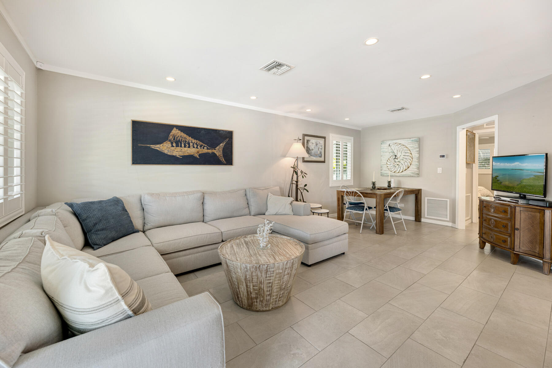 240 S Coconut Palm Boulevard