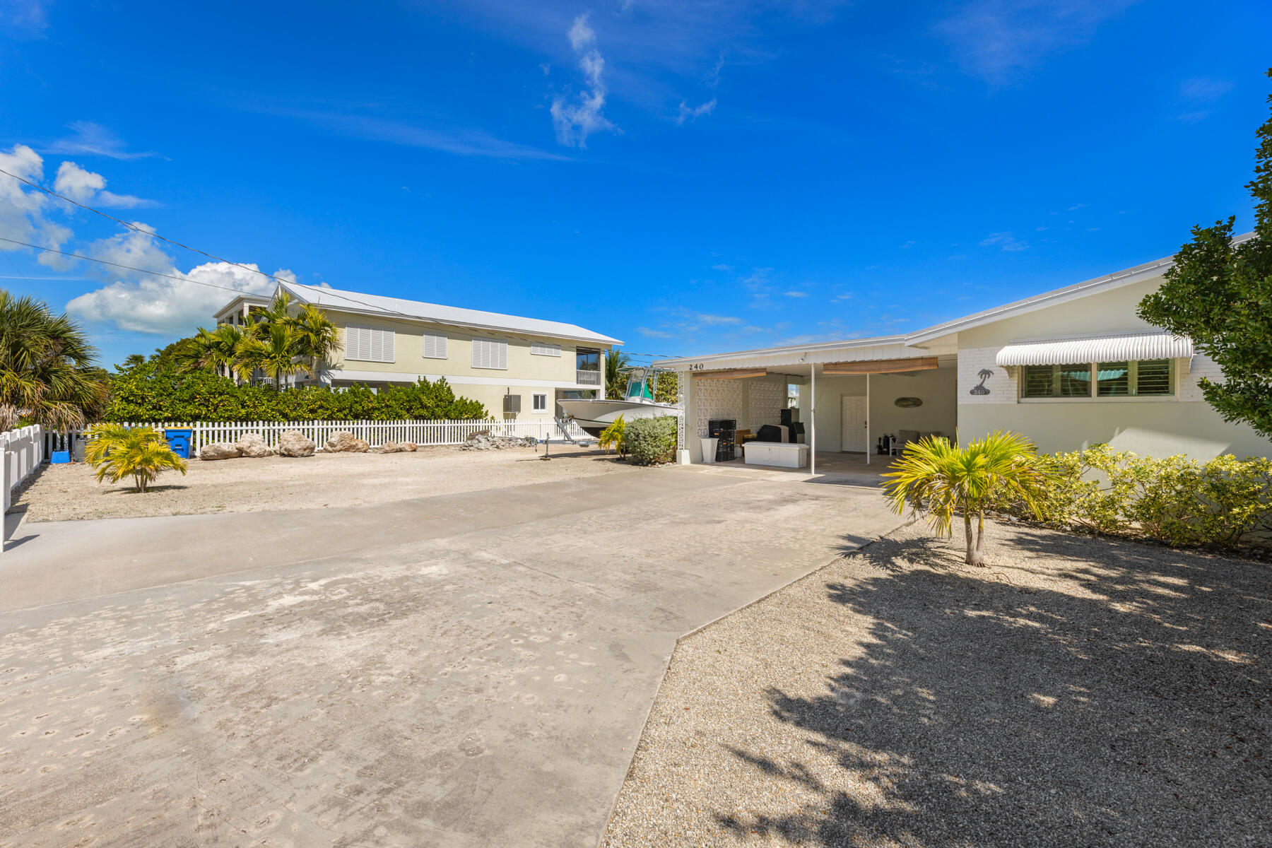 240 S Coconut Palm Boulevard