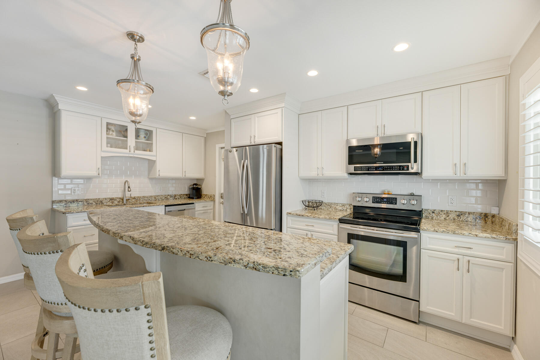 240 S Coconut Palm Boulevard