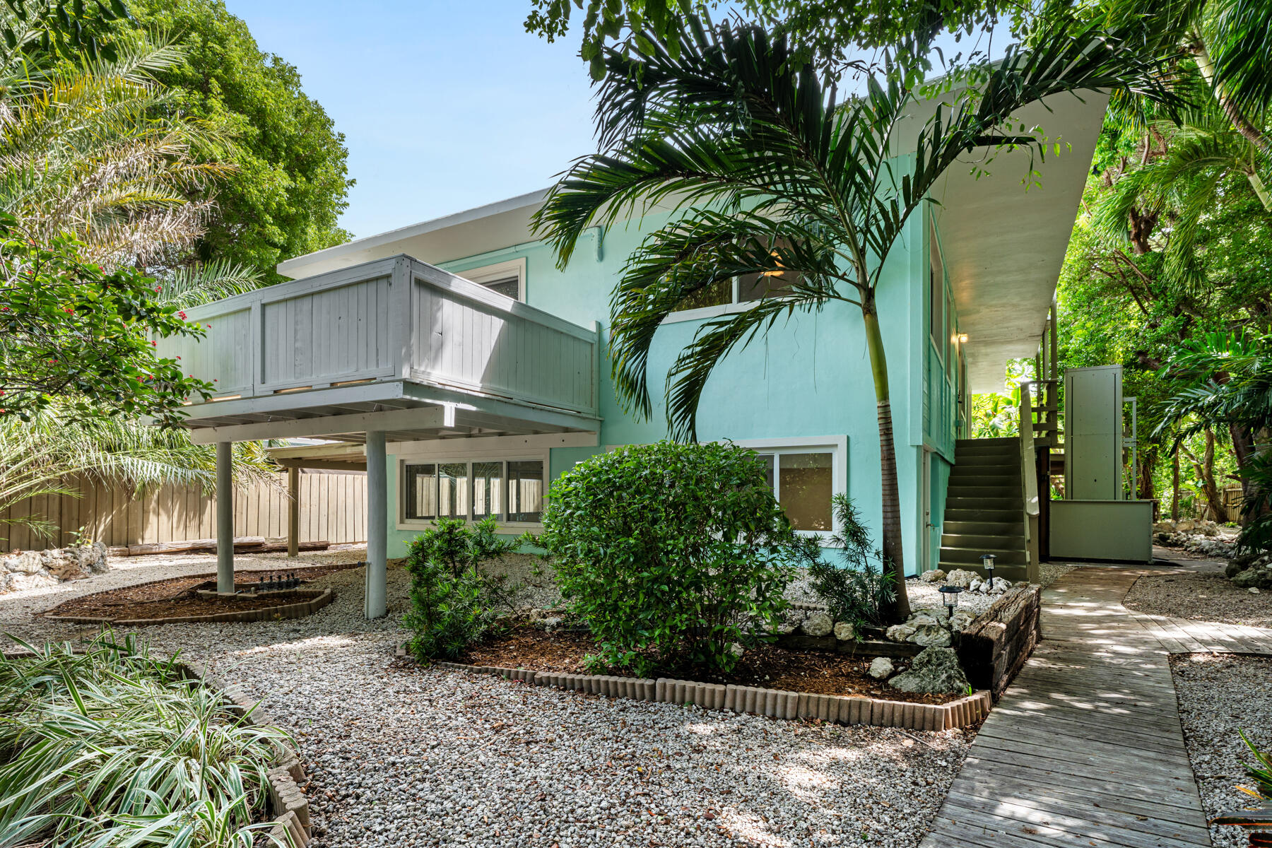 82260 Overseas Highway | OceanSIR | Florida Real Estate Agents