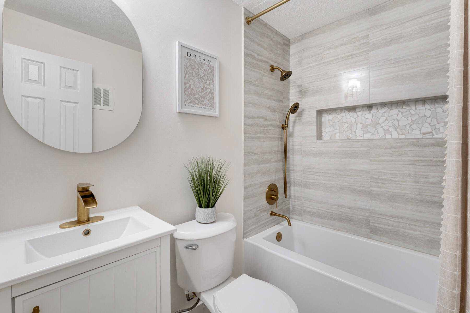 82260 Overseas Highway