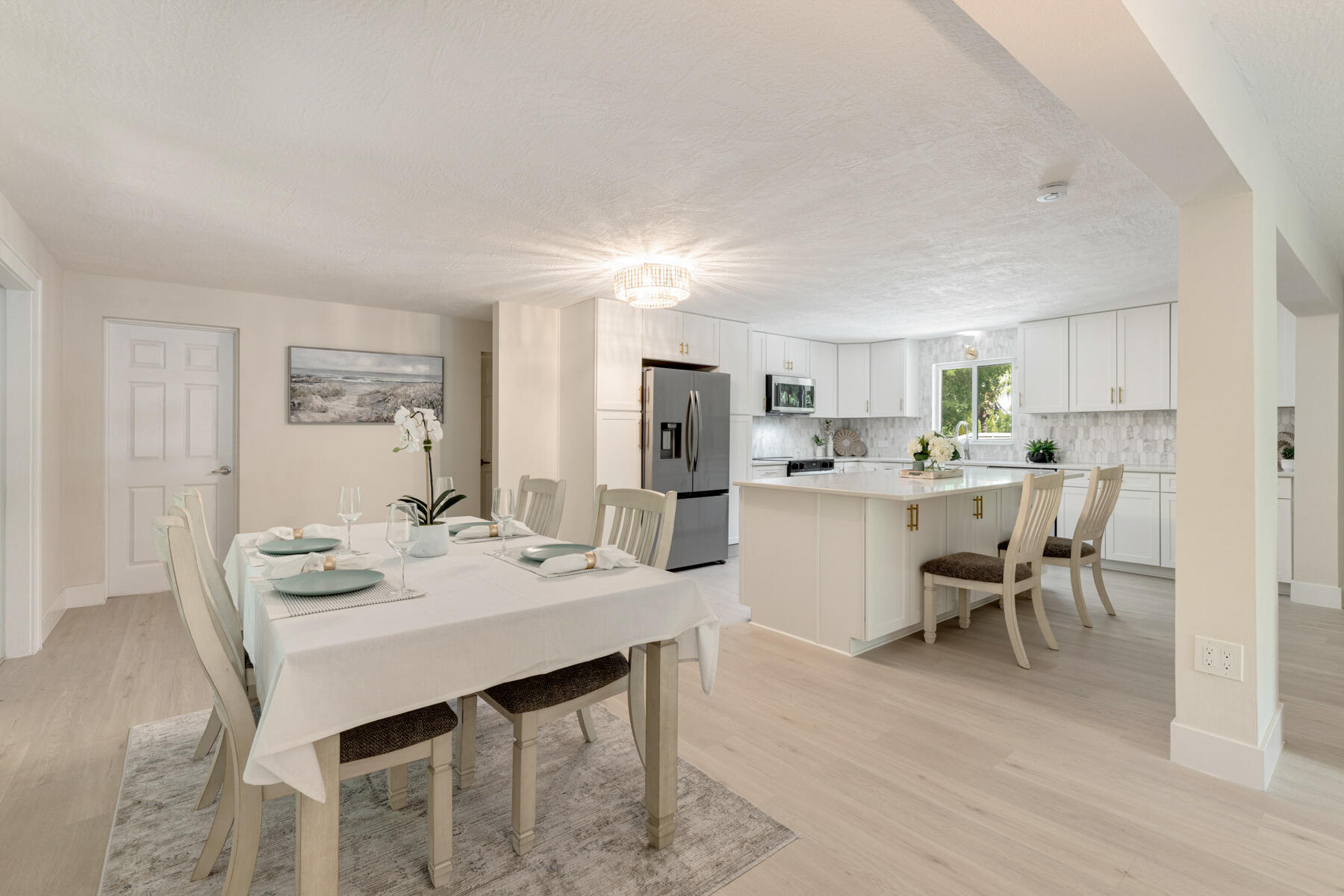 82260 Overseas Highway