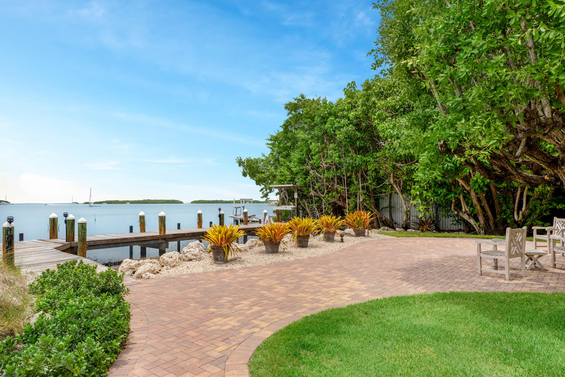 81250 Overseas Highway Unit: 1