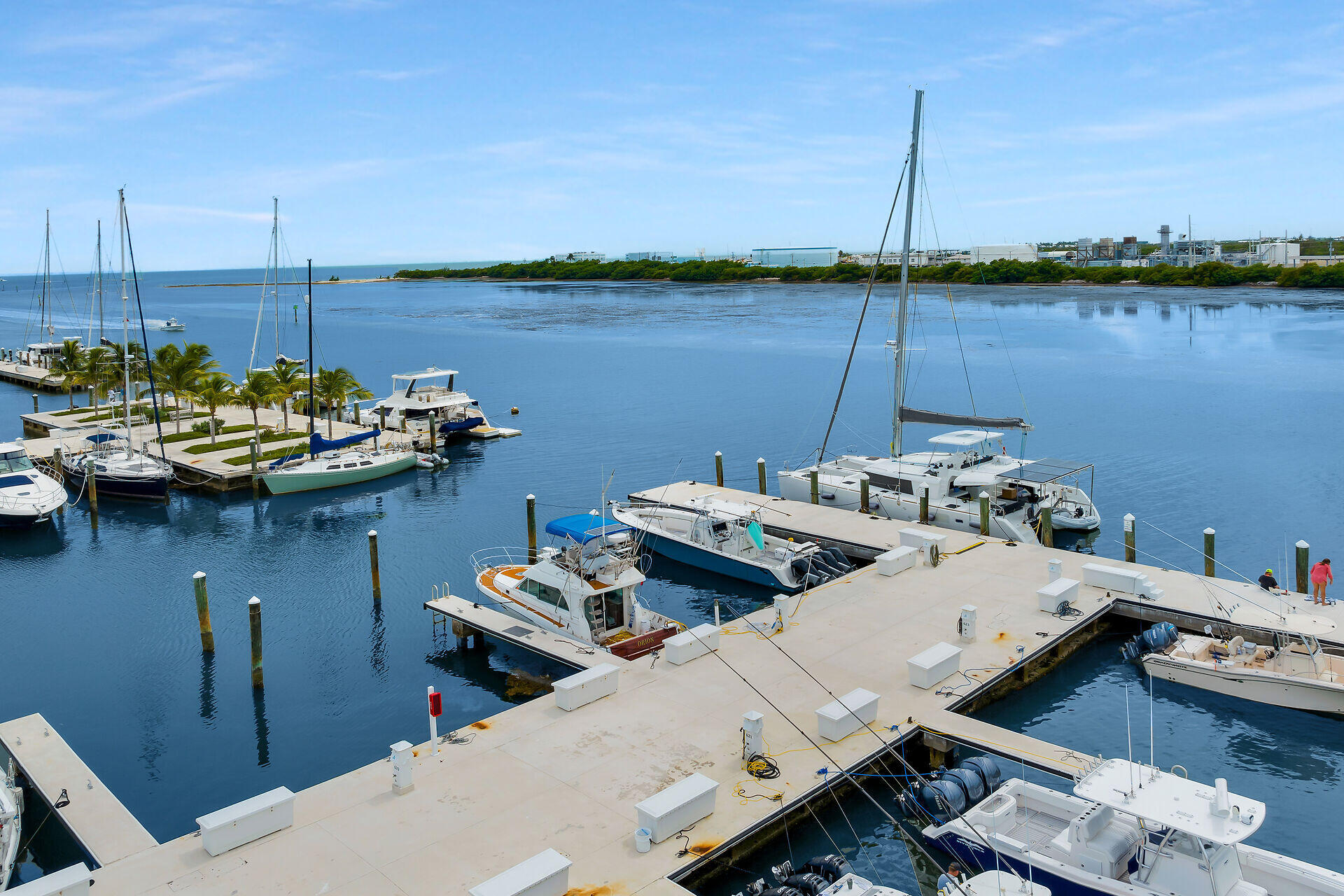 5950 Peninsular Avenue Unit: 627